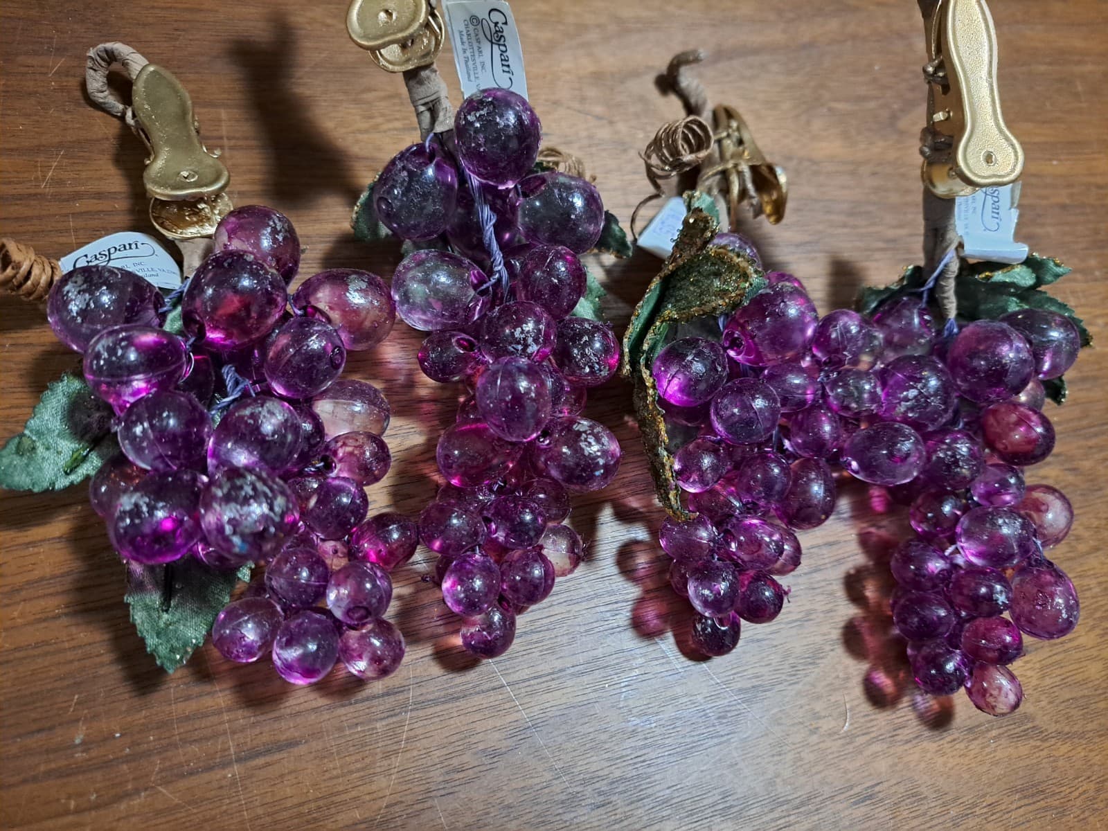 Purple Grape Bunches Clip-on Lot 4 Ornaments Decoration Caspari Lucite? Plastic? - Thumbnail 7