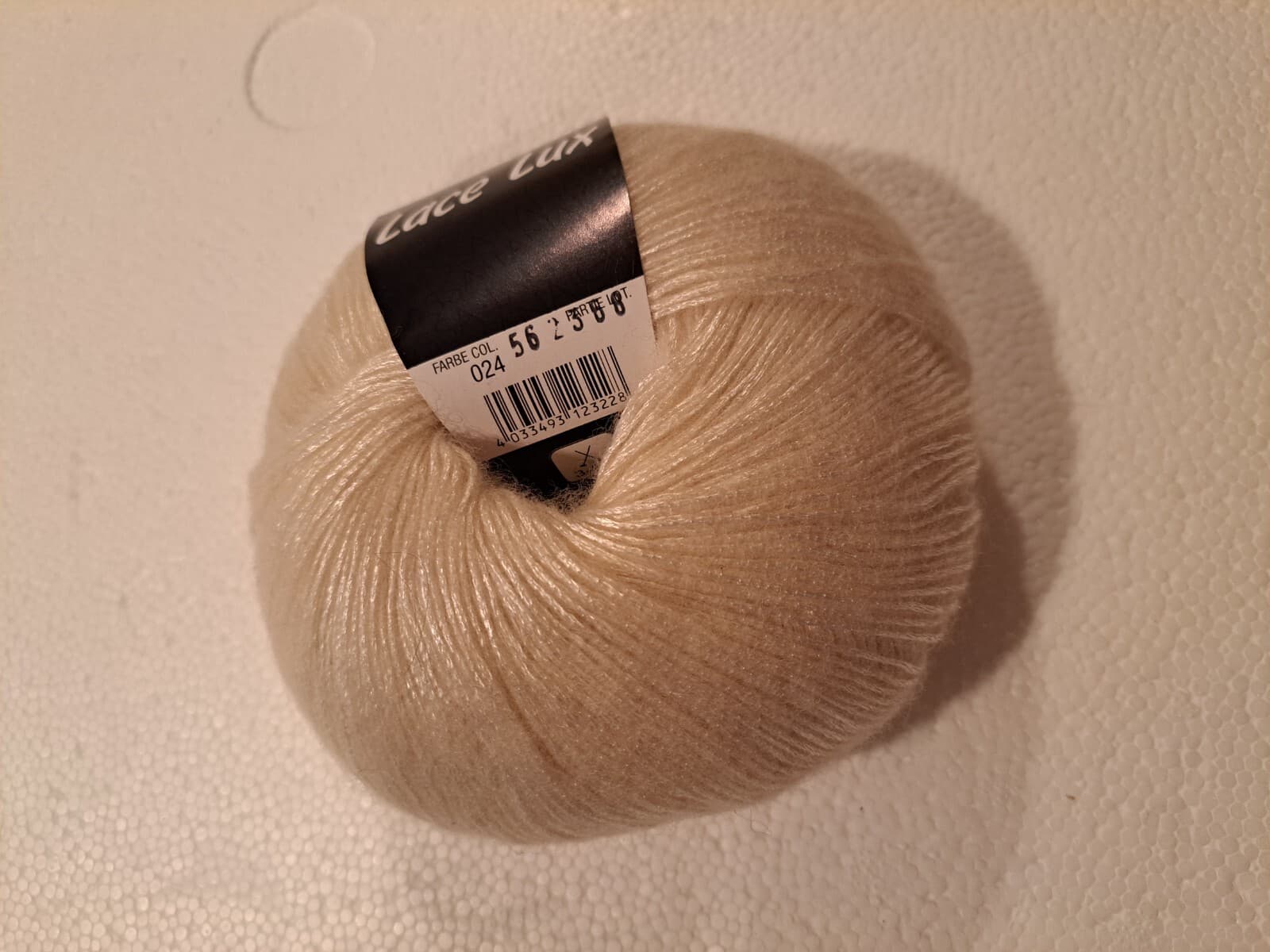 Lana Grossa Lace Lux Yarn 4 Ball Skeins Made In Italy Viscose Wool NEW - Thumbnail 11