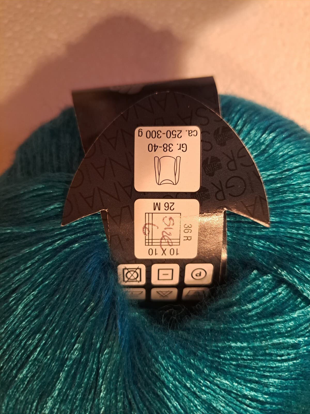 Lana Grossa Lace Lux Yarn 4 Ball Skeins Made In Italy Viscose Wool NEW - Thumbnail 7
