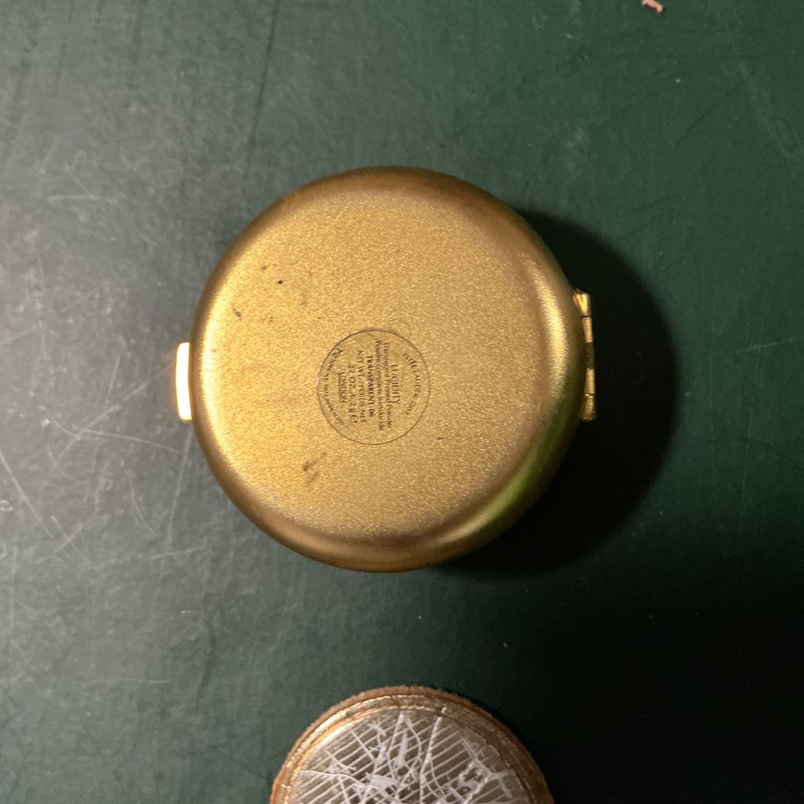 Estee Lauder 2000 Golden Millennium Lucidity Crystal Translucent Powder Compact - Thumbnail 6