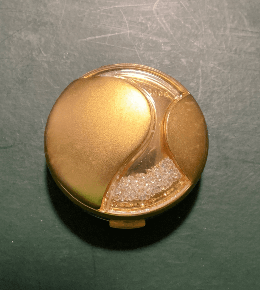 Estee Lauder 2000 Golden Millennium Lucidity Crystal Translucent Powder Compact - Thumbnail 2