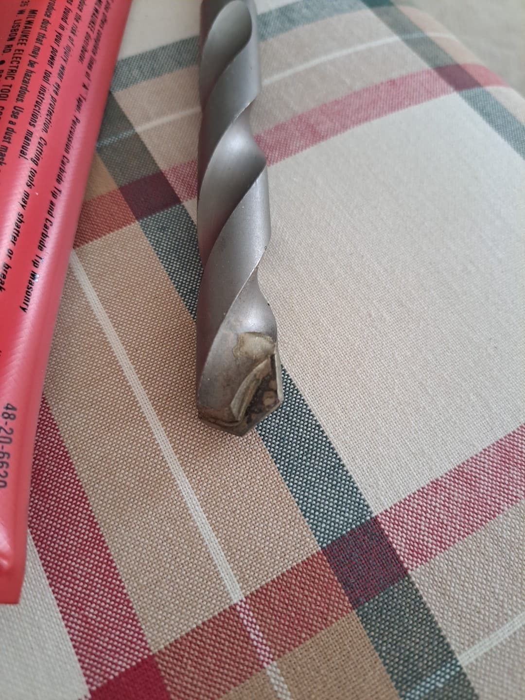 MILWAUKEE 5/8" Carbide Tip PERCUSSION Drill Bit No. 48-20-6620 6" OAL 1/2" Shank - Thumbnail 5