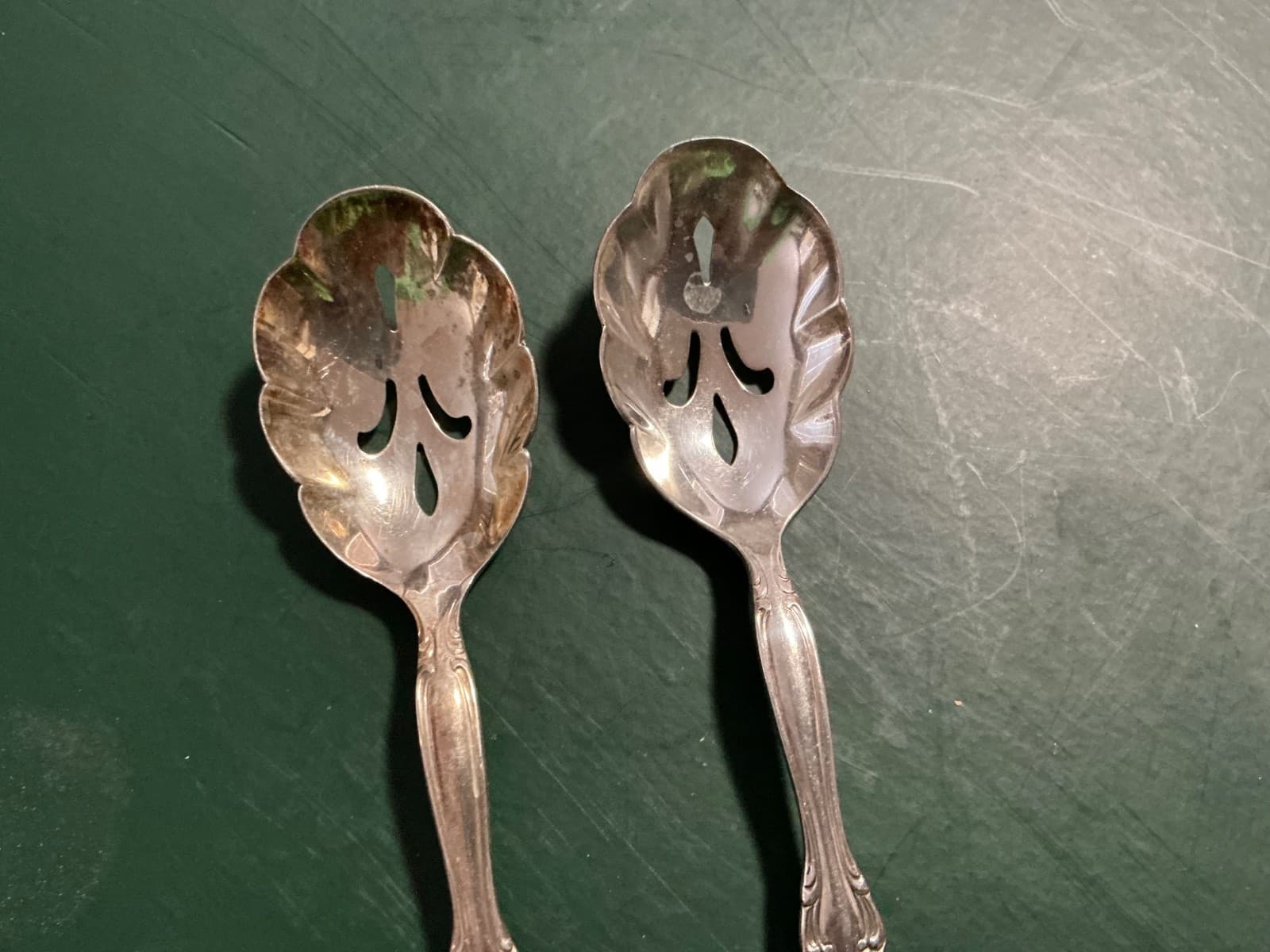 International Silver Silver-plate "Interlude" Pierced Shell Sugar Spoon Lot of 2 - Thumbnail 3