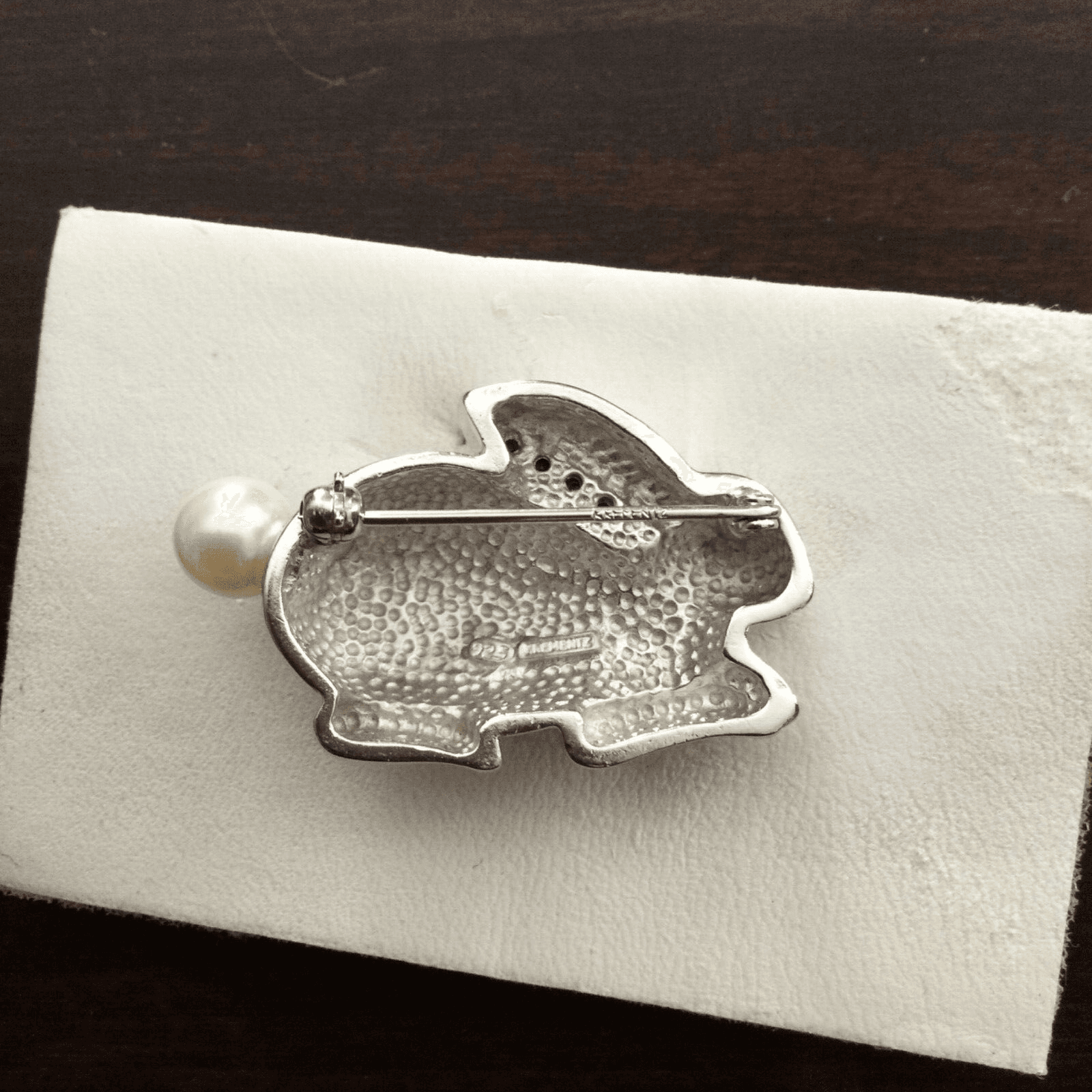 Krementz Sterling Silver Bunny Rabbit Pin Brooch Faux Pearl Tail Rhinestones HTF - Thumbnail 8