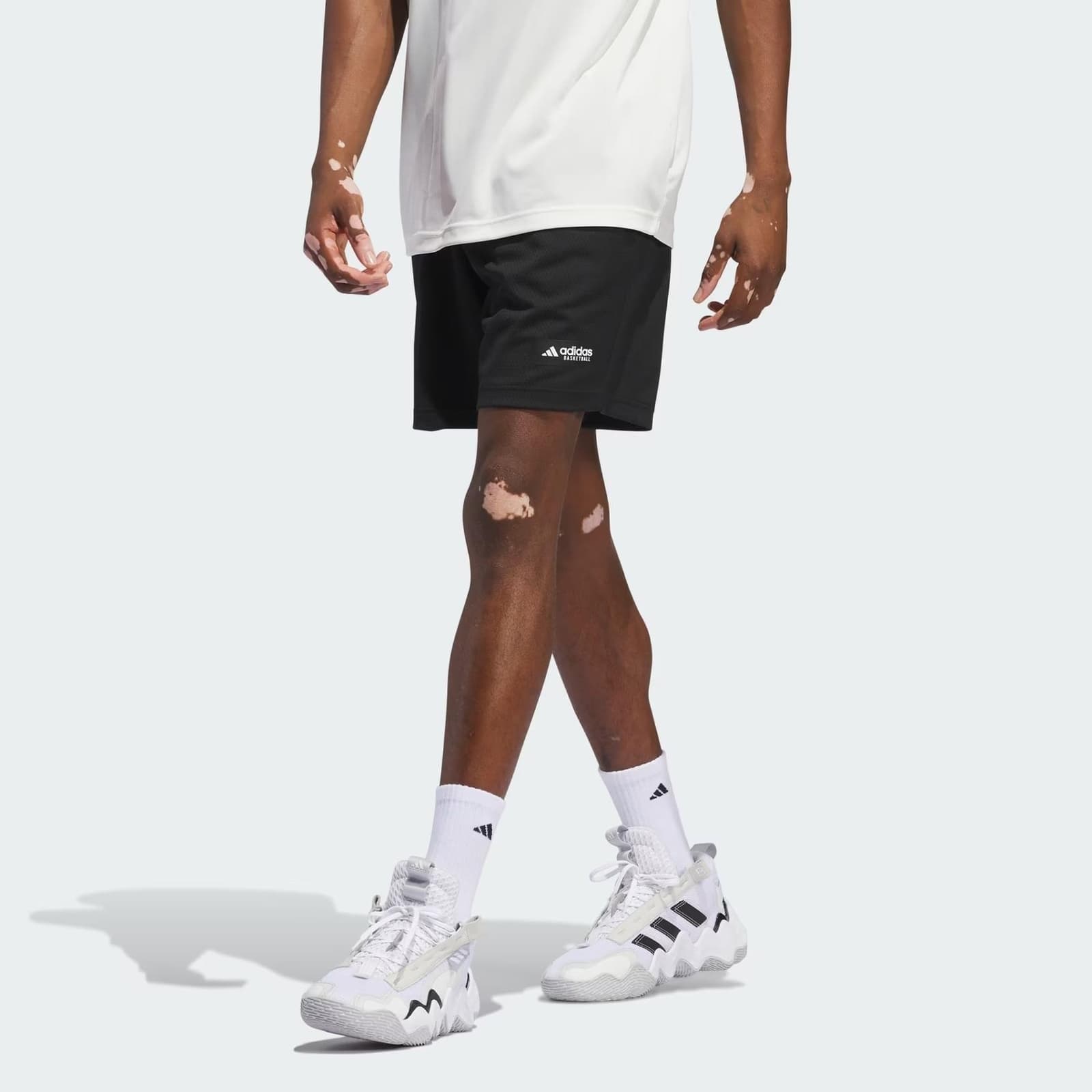 adidas Men's Aeroready Legends Mesh Basketball Shorts Black XX-Large $40 Value - Thumbnail 10