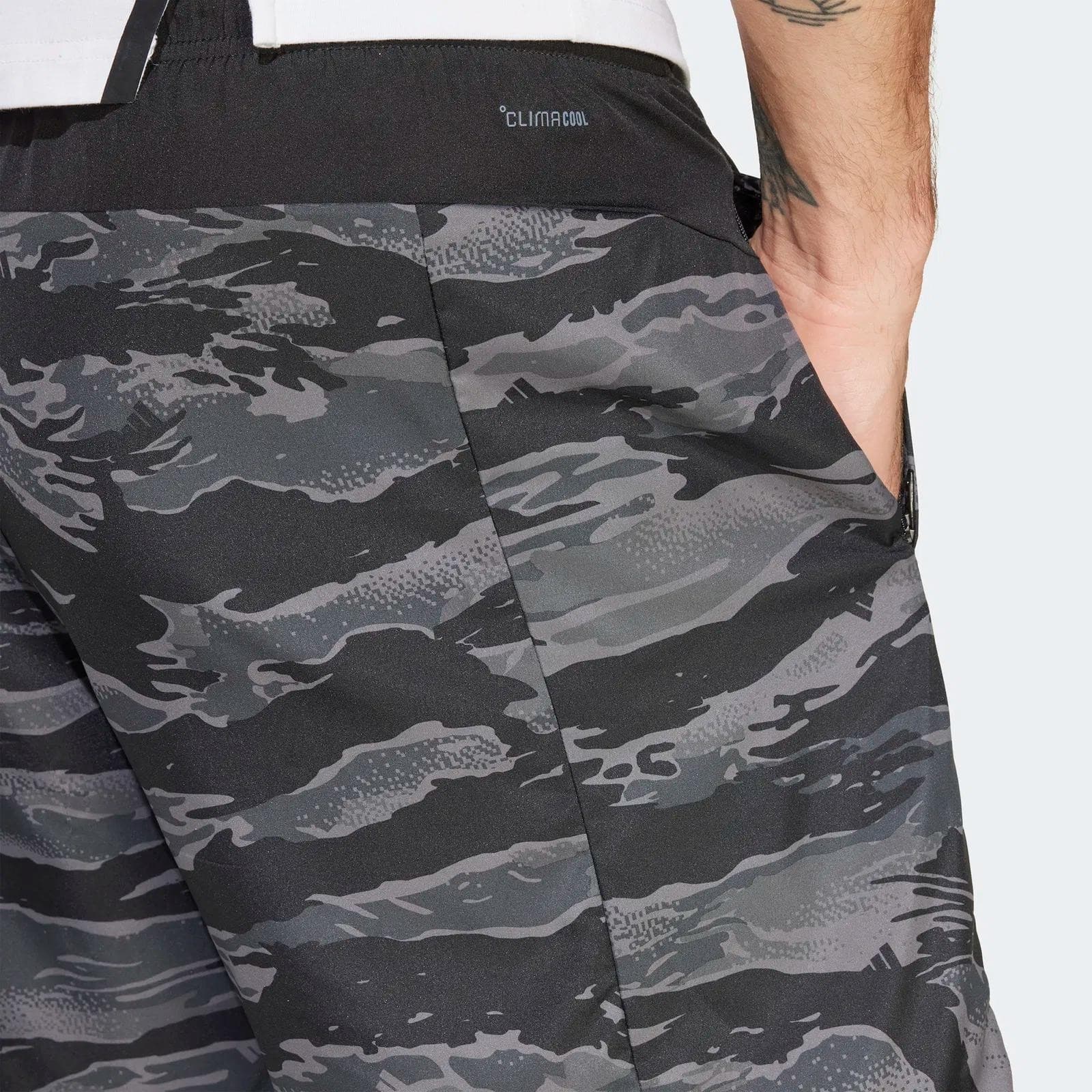 adidas Men's All Over Print Essential Camouflage Shorts 3XL - Thumbnail 5