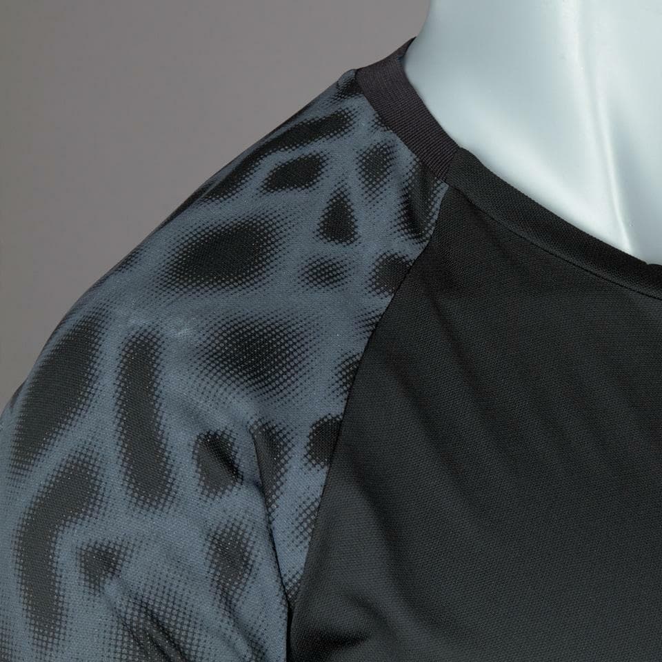 adidas Men's Lionel Messi Climacool Performance Jersey Black XX-Large $65 Value - Thumbnail 5