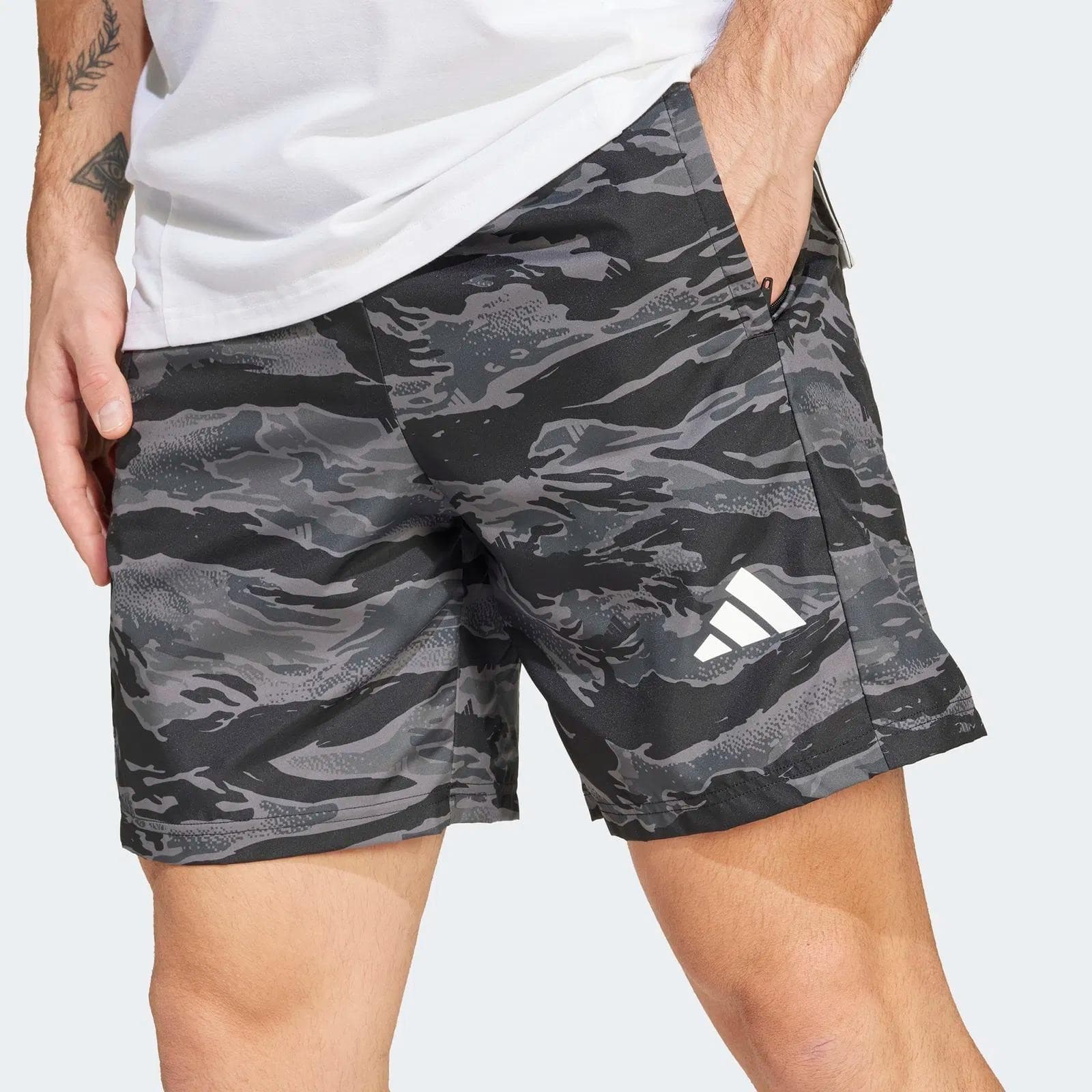 adidas Men's All Over Print Essential Camouflage Shorts 3XL - Thumbnail 4