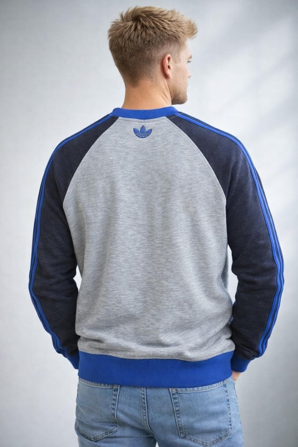 Adidas Men's UCLA Over B Pullover Crewneck Sweatshirt Gray X-Large $76 Value - Thumbnail 2