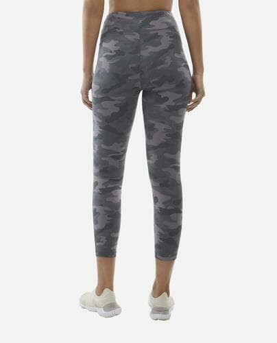 Danskin Women's Moisture Wicking Printed High Rise 7/8 Leggings Urban Camo Large - Thumbnail 5