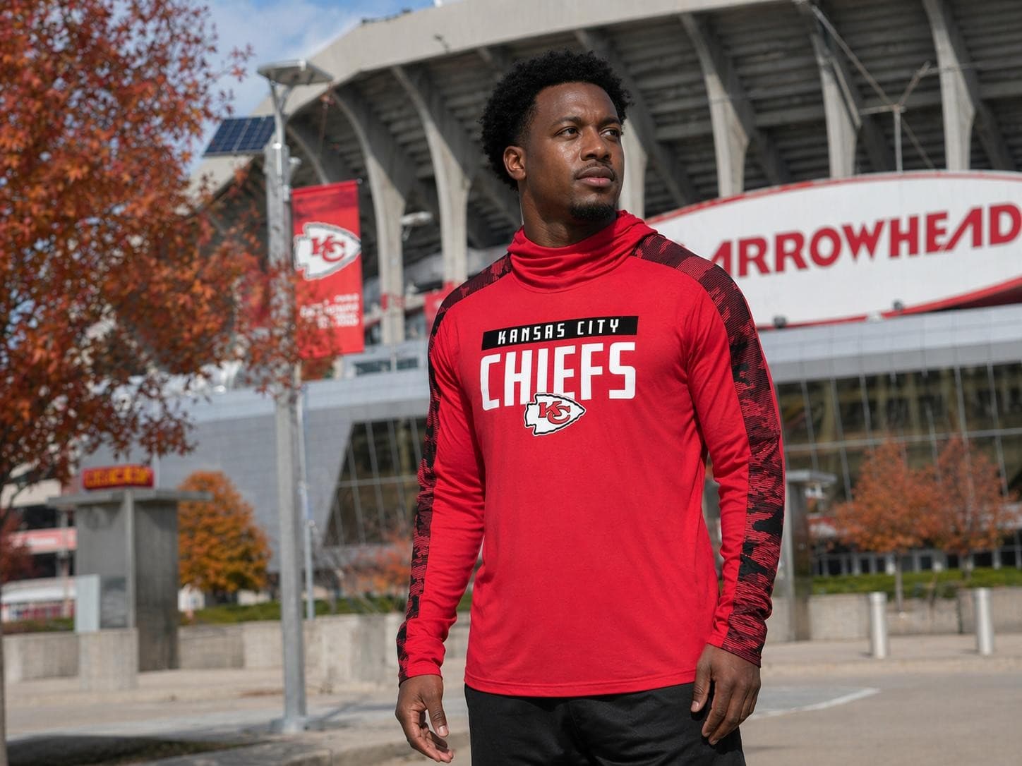 Zubaz Men's Kansas City Chiefs Elevated Camo Lightweight Hoodie Large Red - Thumbnail 2