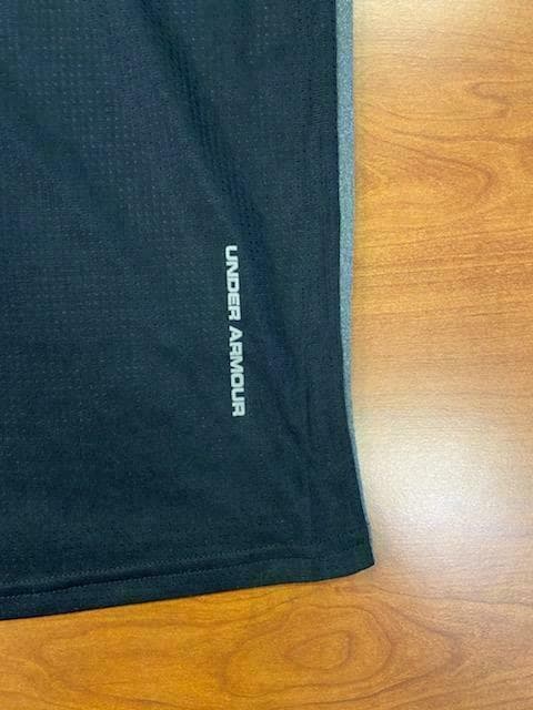 Under Armour Men's Mileage Run Twist Fitted Athletic Shirt Gray X-Large - Thumbnail 5