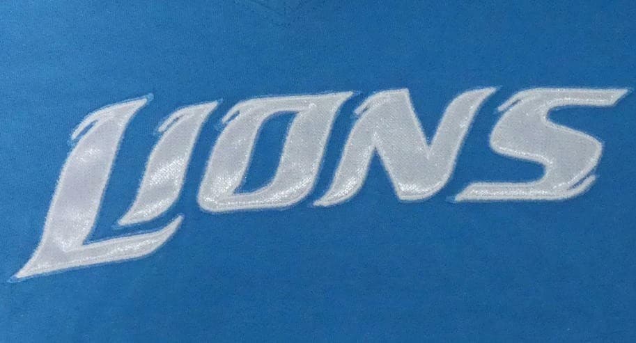 47 Brand Women's Detroit Lions Showtime V-Neck T-shirt Medium Blue $43 Value - Thumbnail 2
