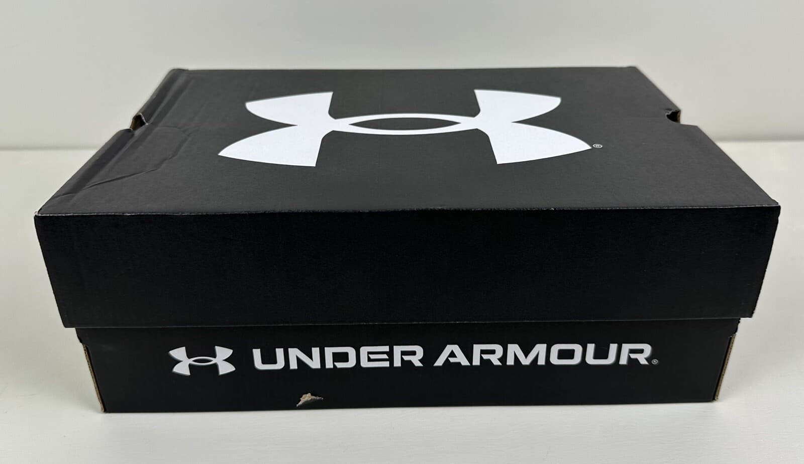 Under Armour Women's Glyde 2.0 MT Metal Fastpitch Softball Cleats Sz 5.5 - Thumbnail 17