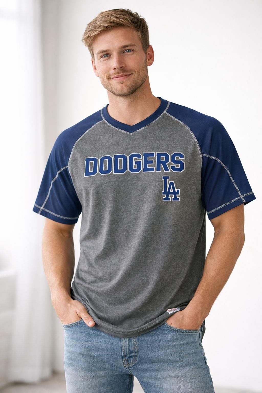 Stitches Men's Los Angeles Dodgers Performance Raglan T-shirt Blue Gray Medium - Thumbnail 9