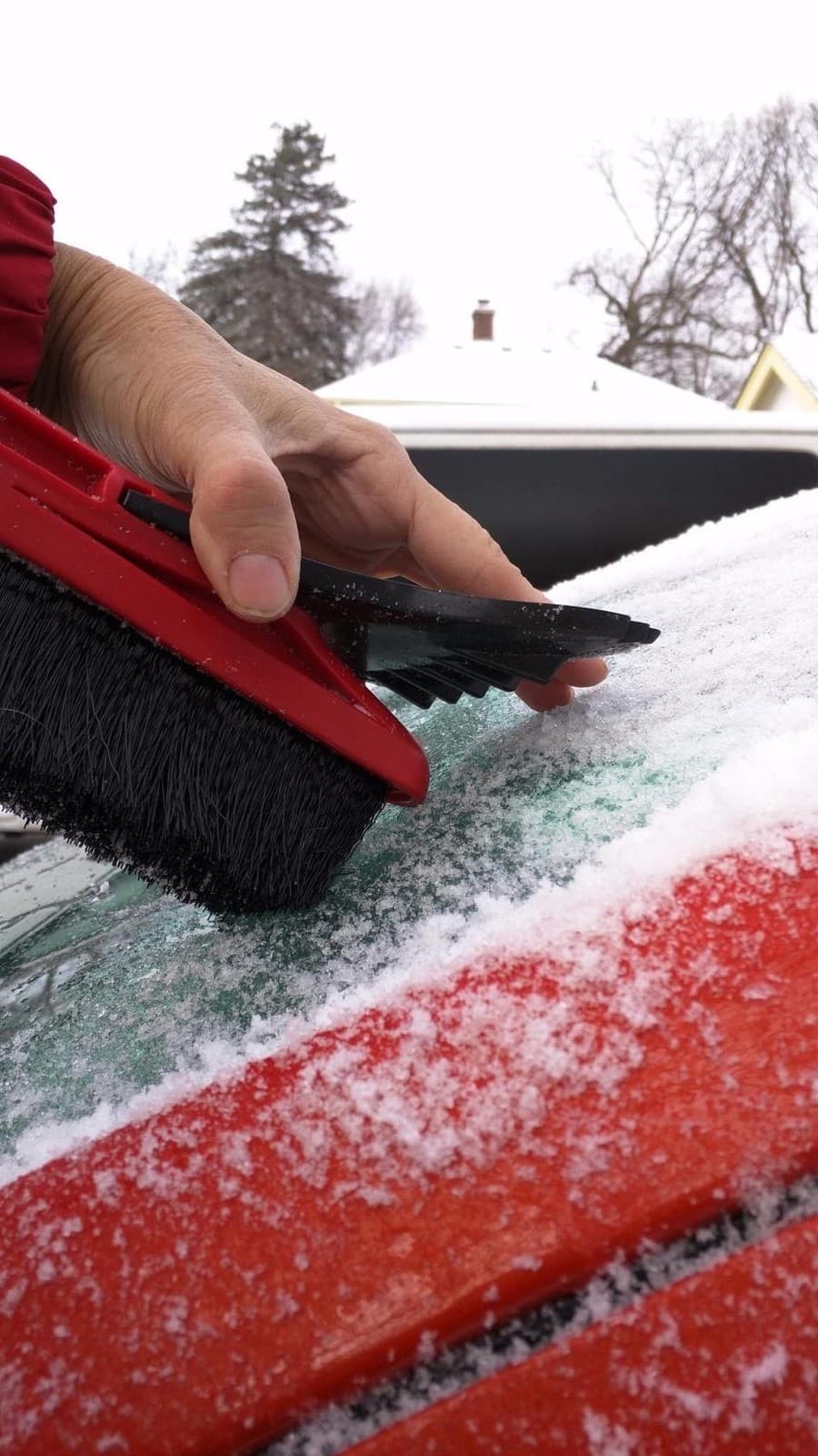 Hopkins SubZero 23" Ice Hammer Heavy Duty Snowbrush & Ice Scraper Yellow 16511 - Thumbnail 11