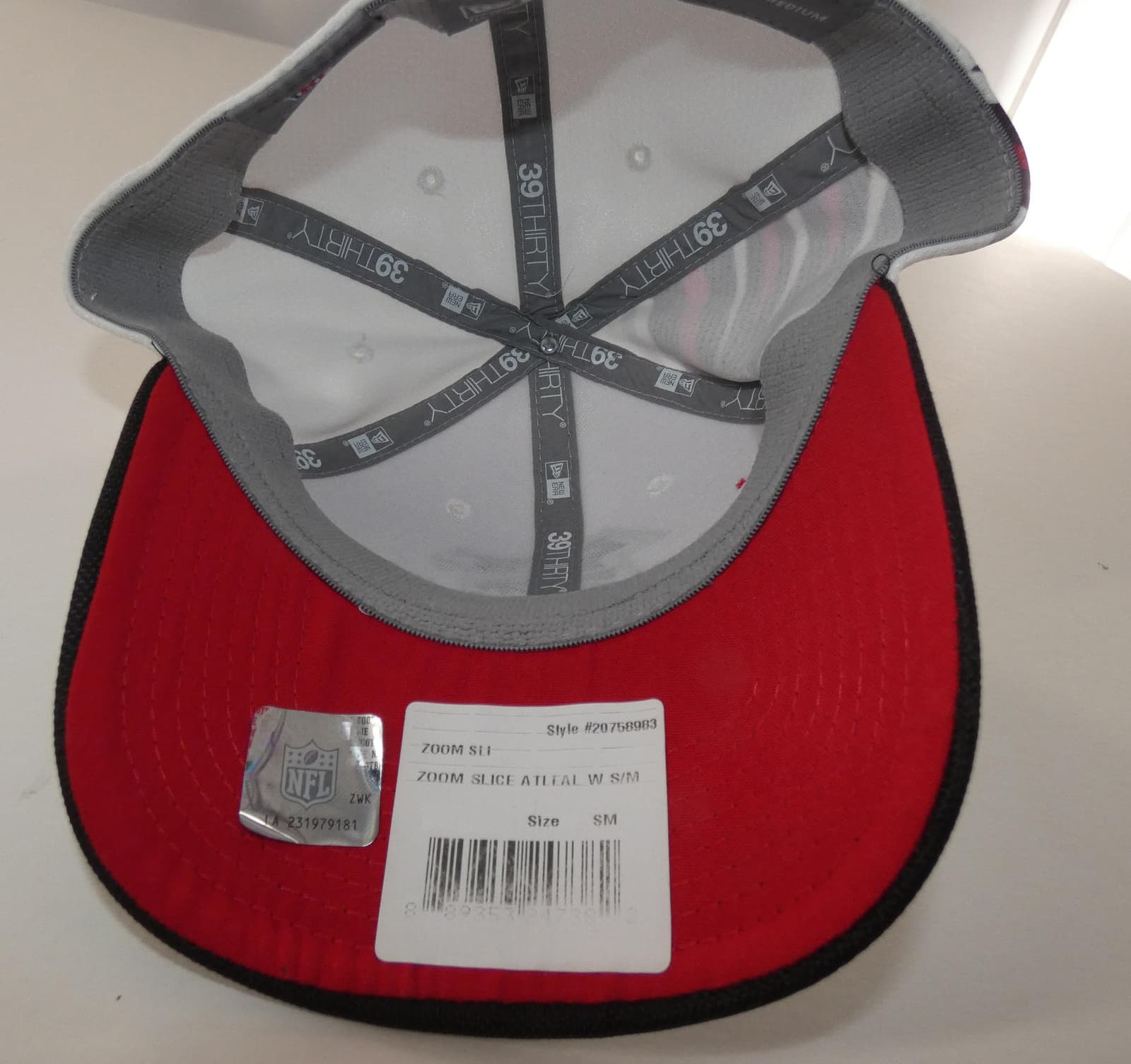 New Era Atlanta Falcons Zoom Slice Flex Fit Cap Small/Medium 39Thirty - Thumbnail 6