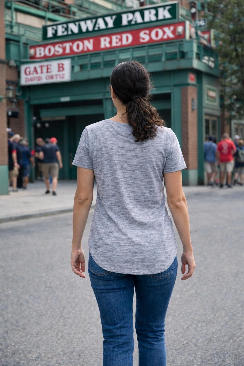 '47 Brand Women's Boston Red Sox Split Hem Haze T-shirt Large $44 Value - Thumbnail 3