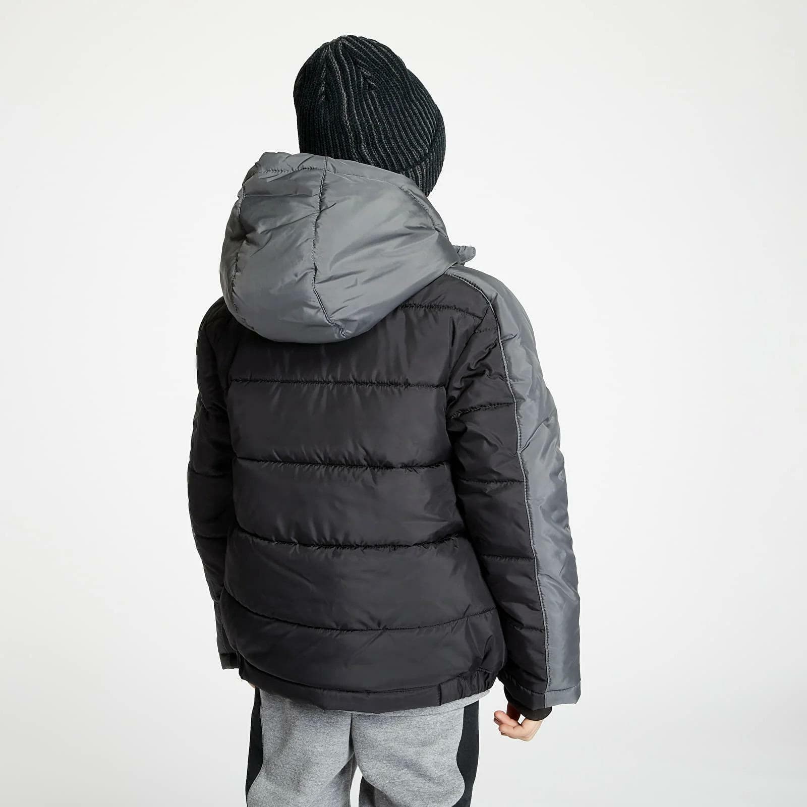 Nike Jordan Boy's Jumpman Classic Puffer Jacket Size 6 $95 Value - Thumbnail 2