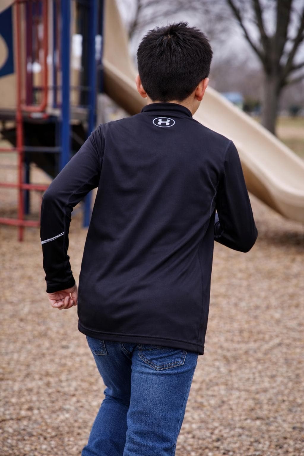 Under Armour Boy's Big Kids Coldgear Fitted Long Sleeve Top Black Large - Thumbnail 2