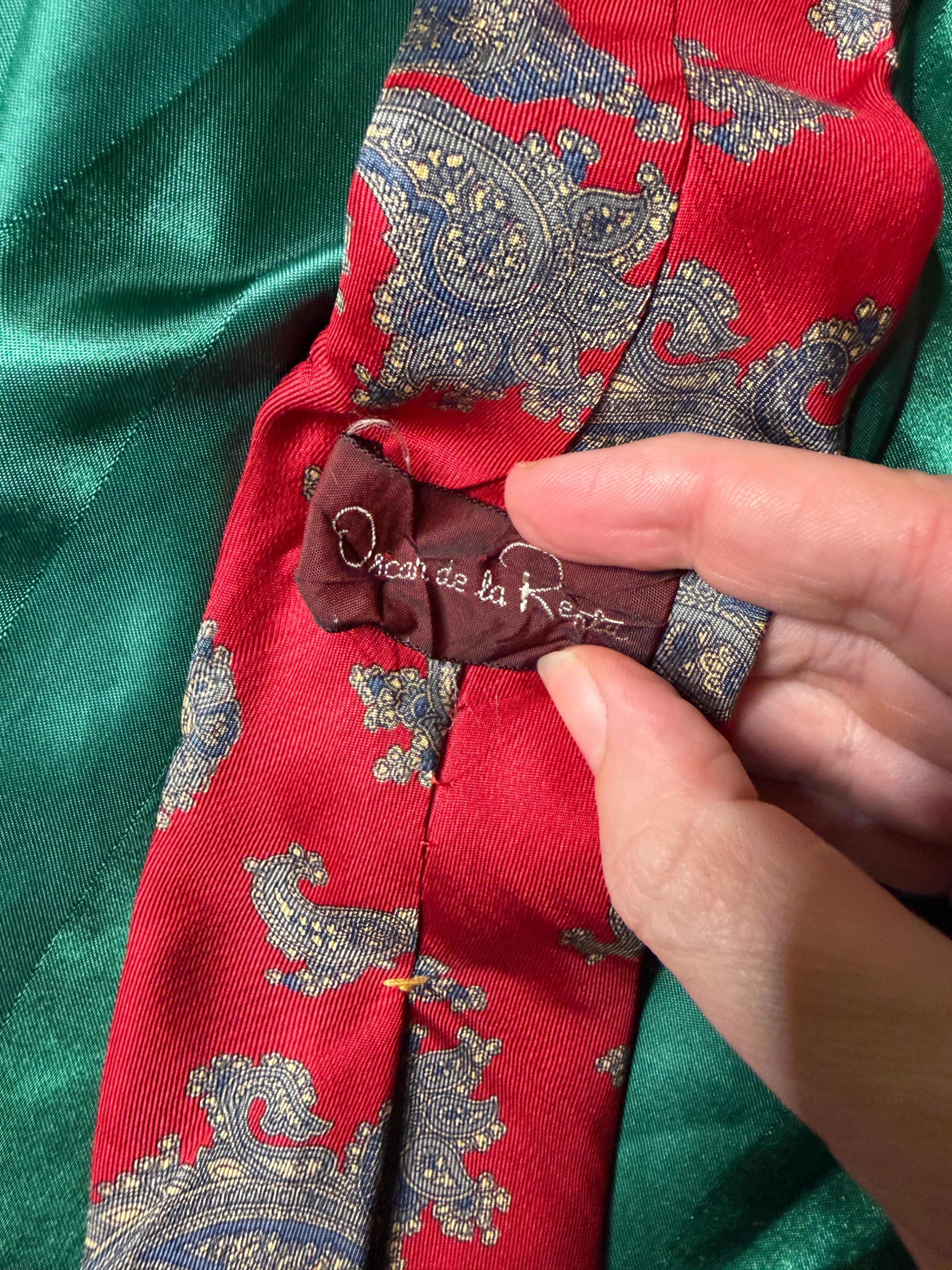 Vintage 90s Oscar de la Renta Silk Bold Paisley Red Power Necktie - Thumbnail 4