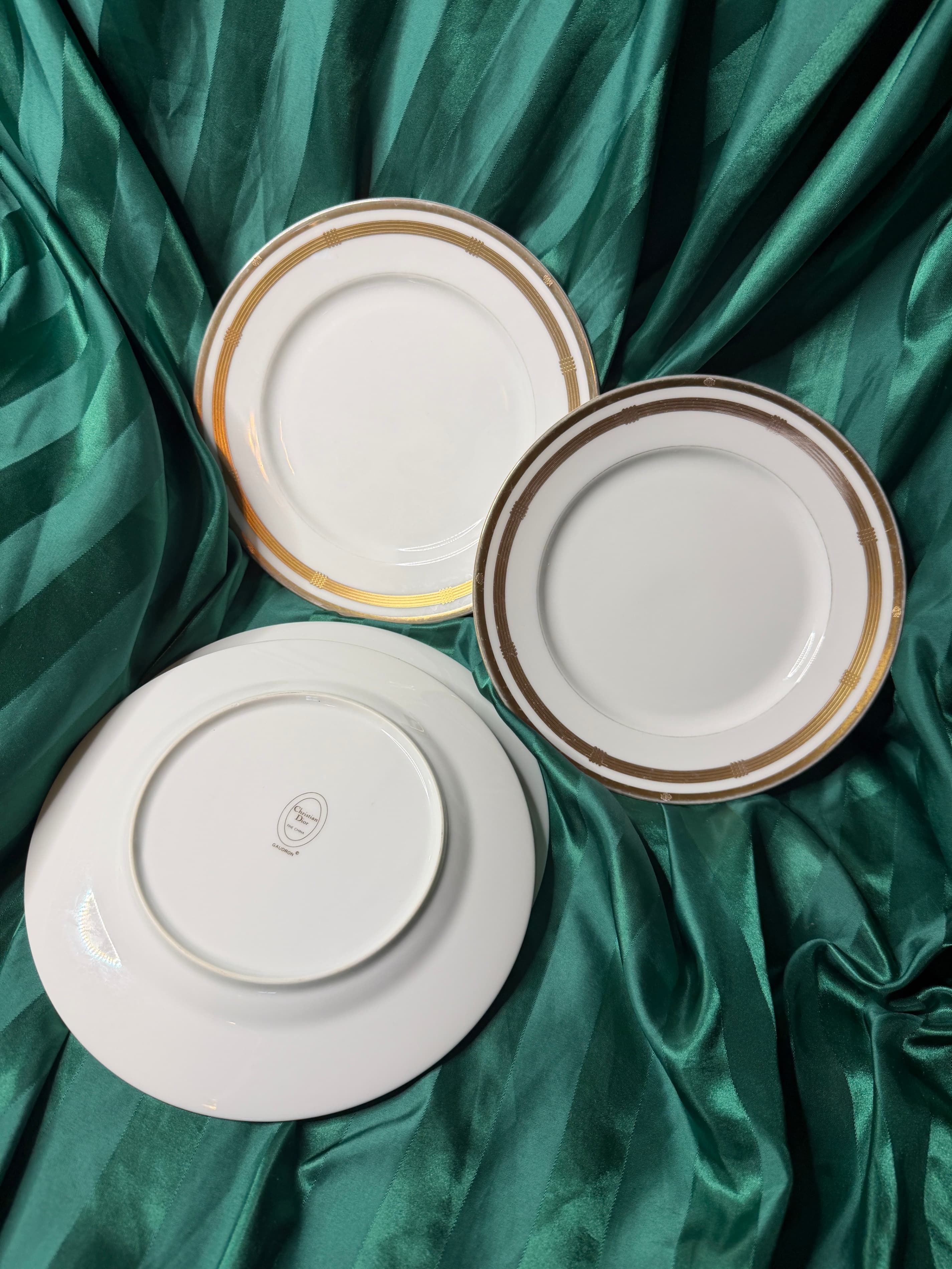 Vintage Christian Dior Gaudron White & 22K Gold Porcelain Salad Plates, Set of 4 - Thumbnail 3