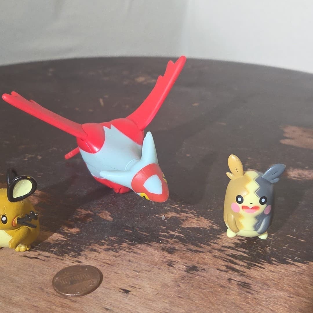 Pokemon Toys Lot Of 4 Fennekin, Raichu, Latios, and a custom-painted Pikach - Thumbnail 3