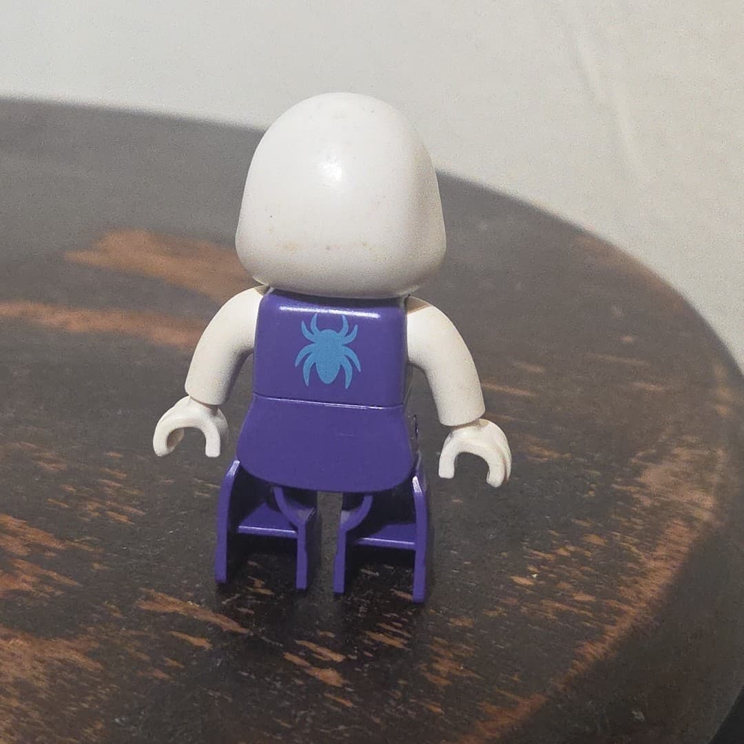Lego Duplo Mini Figure Ghost Spider Gwen Purple White - Thumbnail 2