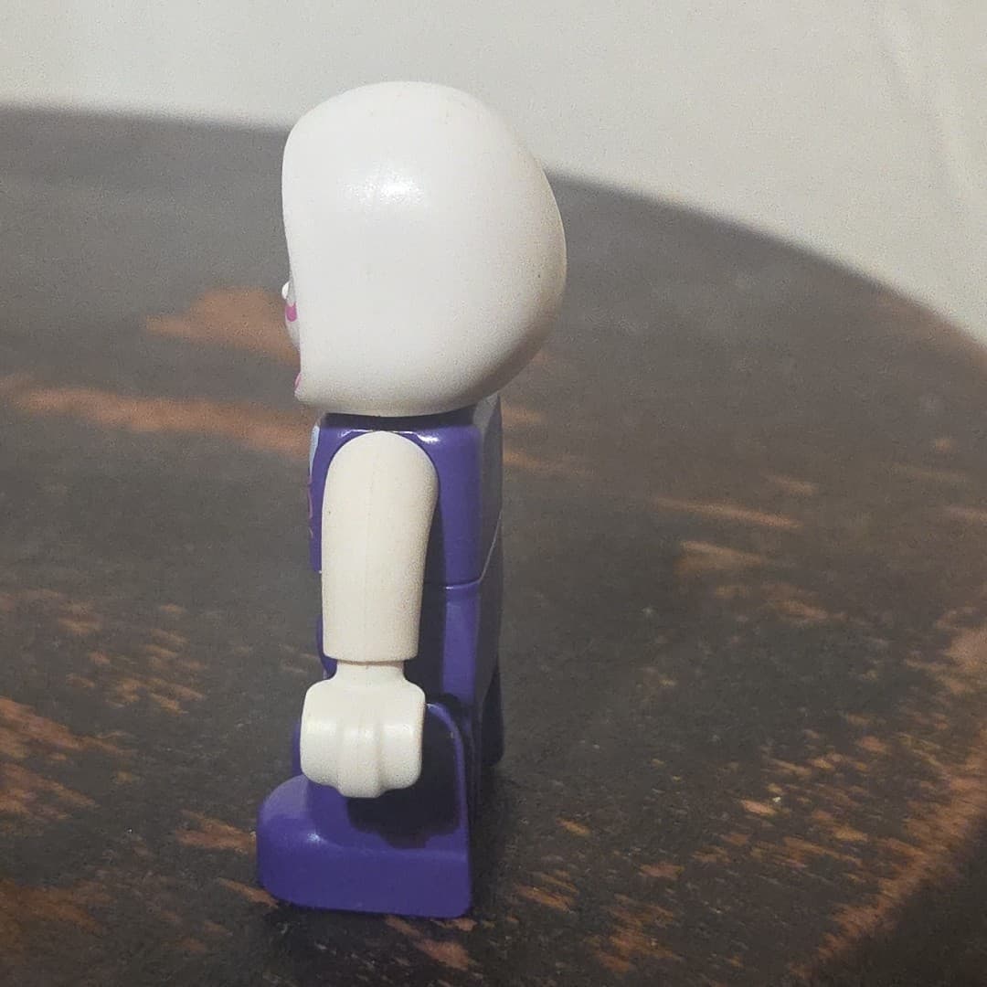 Lego Duplo Mini Figure Ghost Spider Gwen Purple White - Thumbnail 4