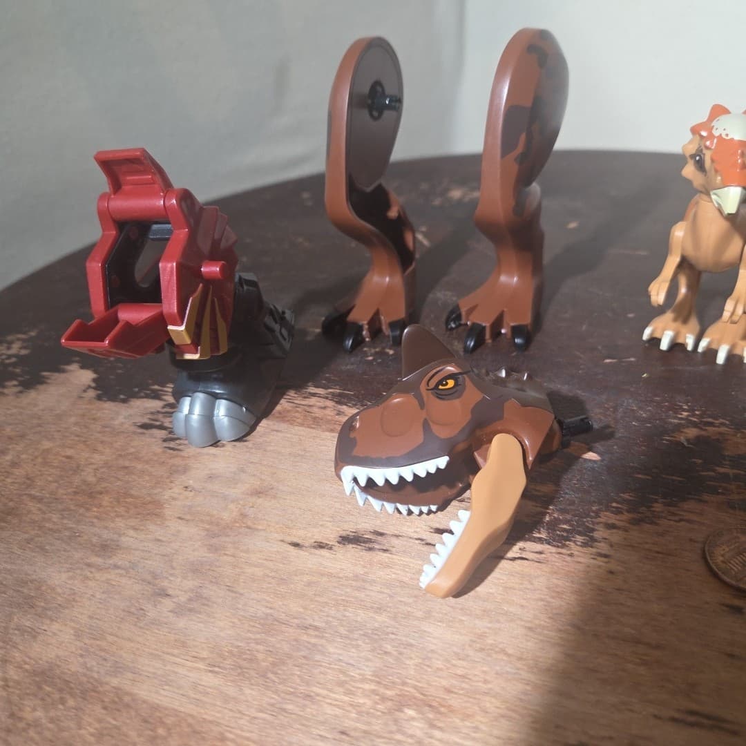 Lego Jurassic World: Animal: Dinosaur Stygimoloch And Parts Of Another - Thumbnail 4