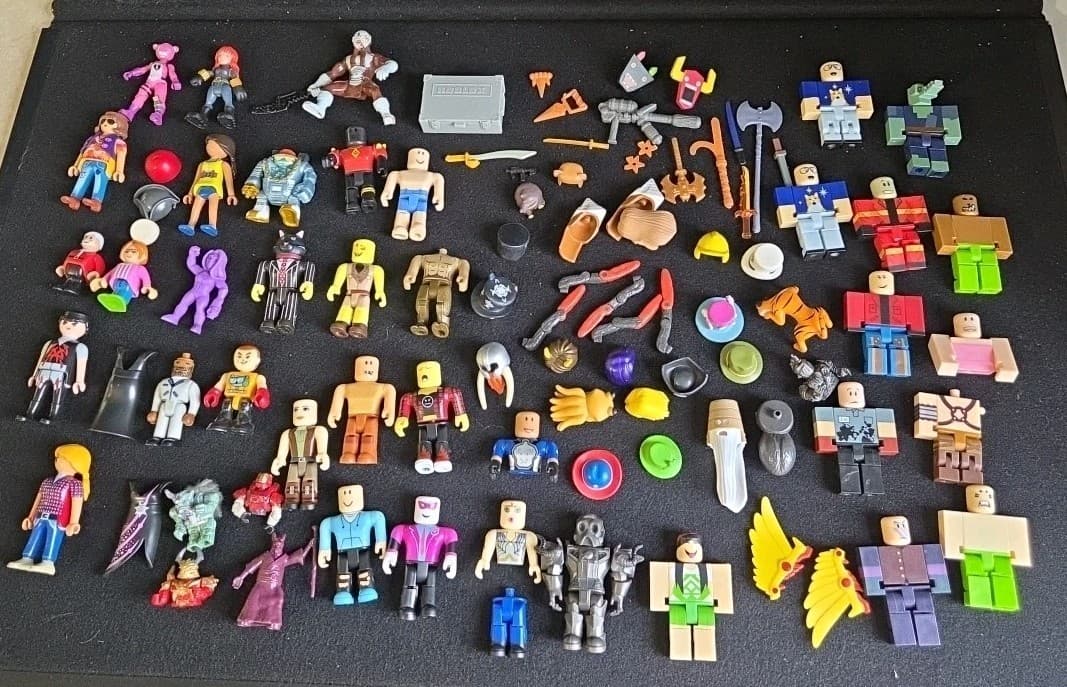 Mixed Lot: Roblox, Rikenbox, Brio, Megablok, Power Ranger, Fortnite, Playskool - Thumbnail 2