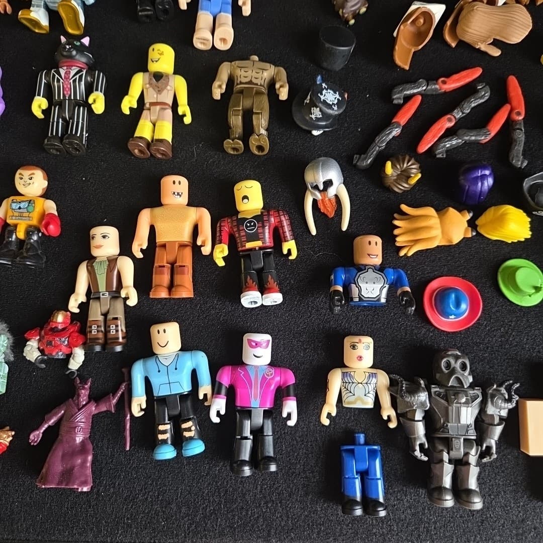 Mixed Lot: Roblox, Rikenbox, Brio, Megablok, Power Ranger, Fortnite, Playskool - Thumbnail 7