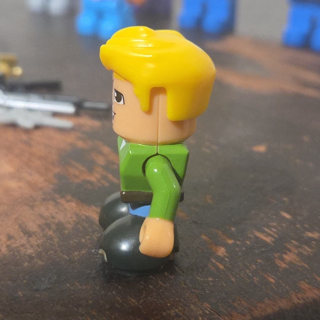 Fisher Price Trio Replacement Part Figure - Thumbnail 3