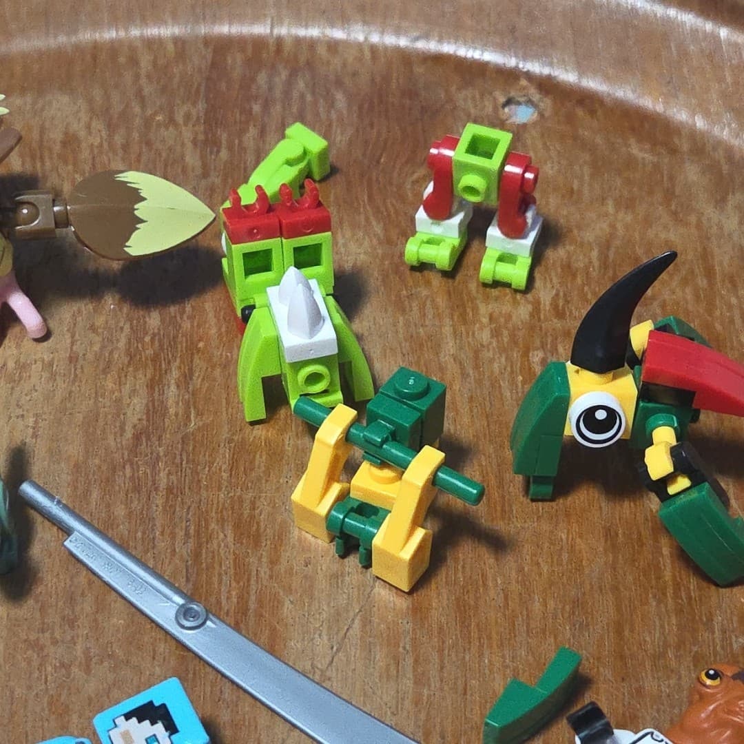 Minecraft Star Wars Pokemon LEGO/Constux Figures/Animals, Parts/Peices Lot - Thumbnail 6