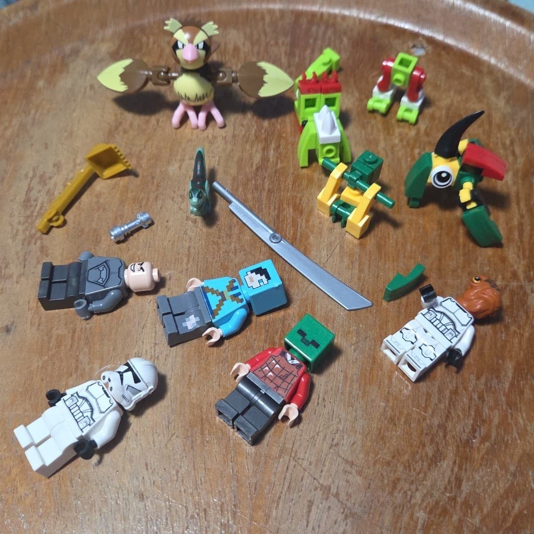 Minecraft Star Wars Pokemon LEGO/Constux Figures/Animals, Parts/Peices Lot
