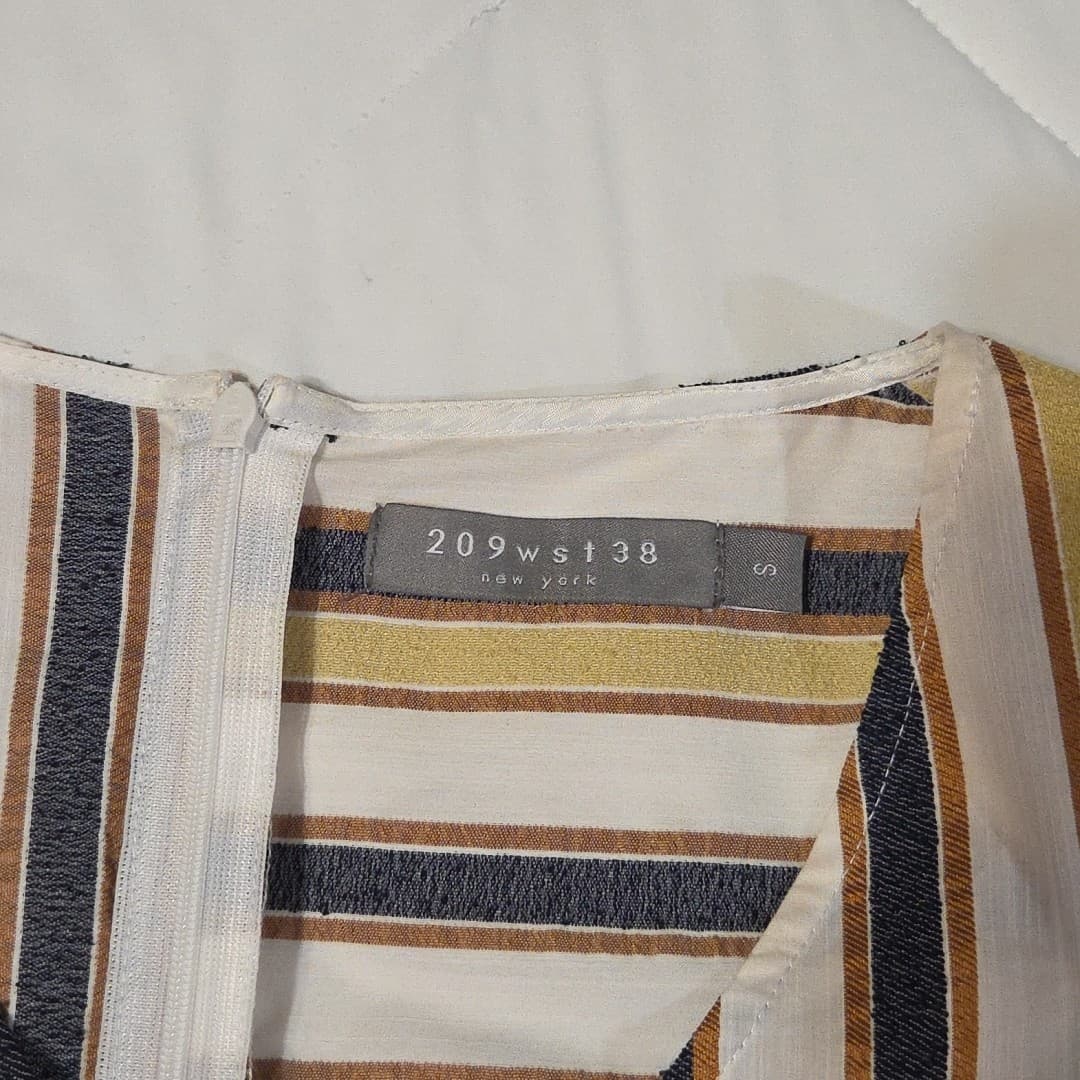 Striped Line Blend Vneck Shirt Back Zips 3/4 Sleeve Size S - Thumbnail 4