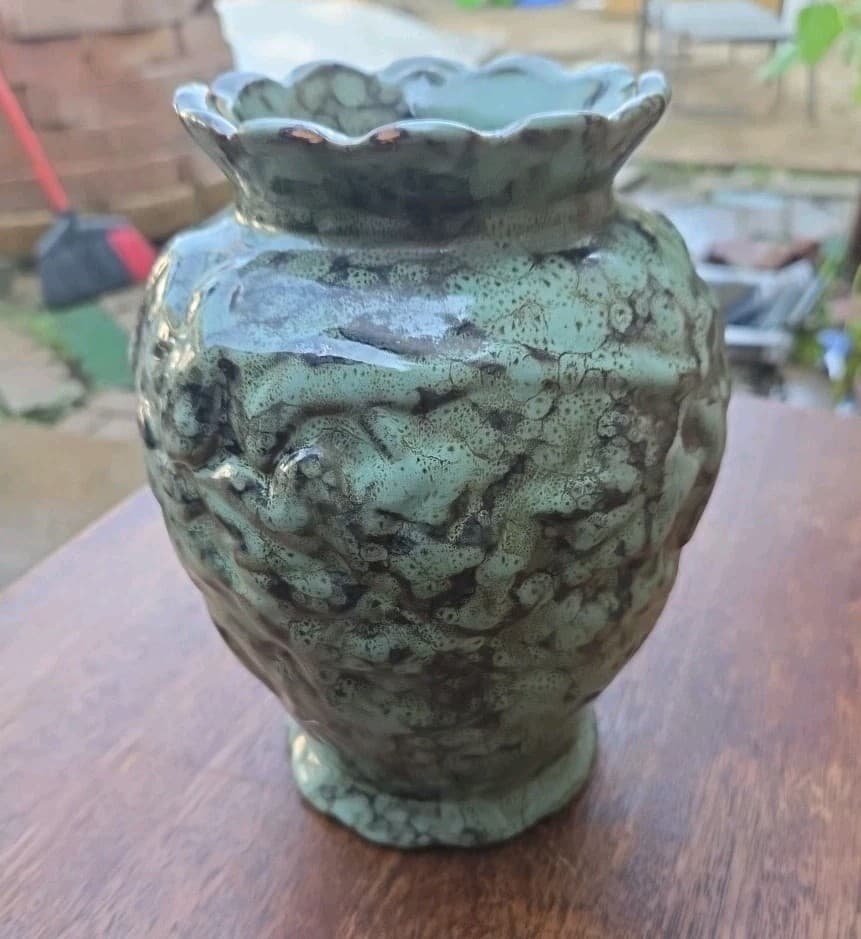 Vintage Anthropology Style 8in Tricolor Turquoise Brown Black Textured Vase - Thumbnail 9