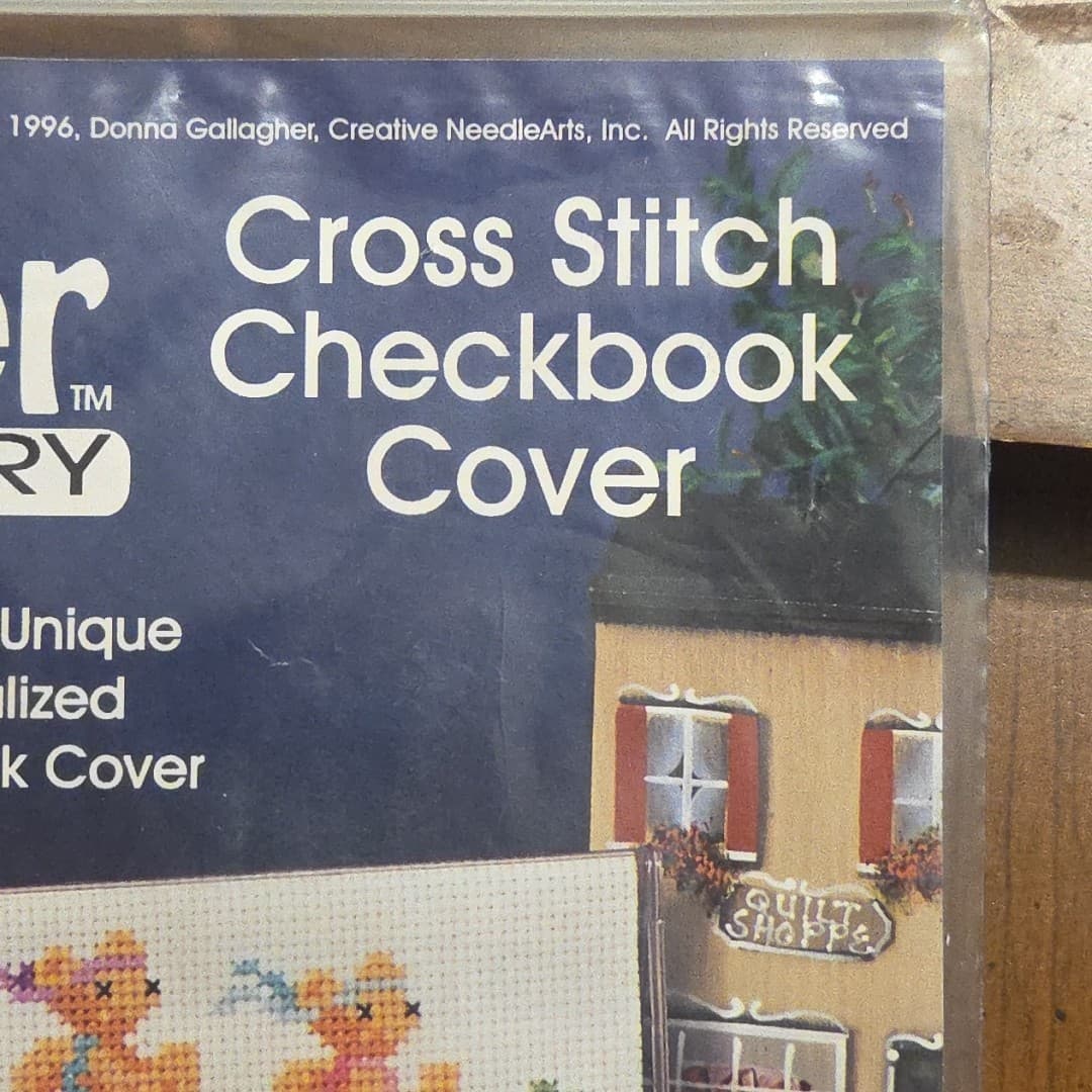 Donna Gallagher Counted Cross Stitch Kit Checkbook Cover BEARS Runnin On Empty - Thumbnail 4