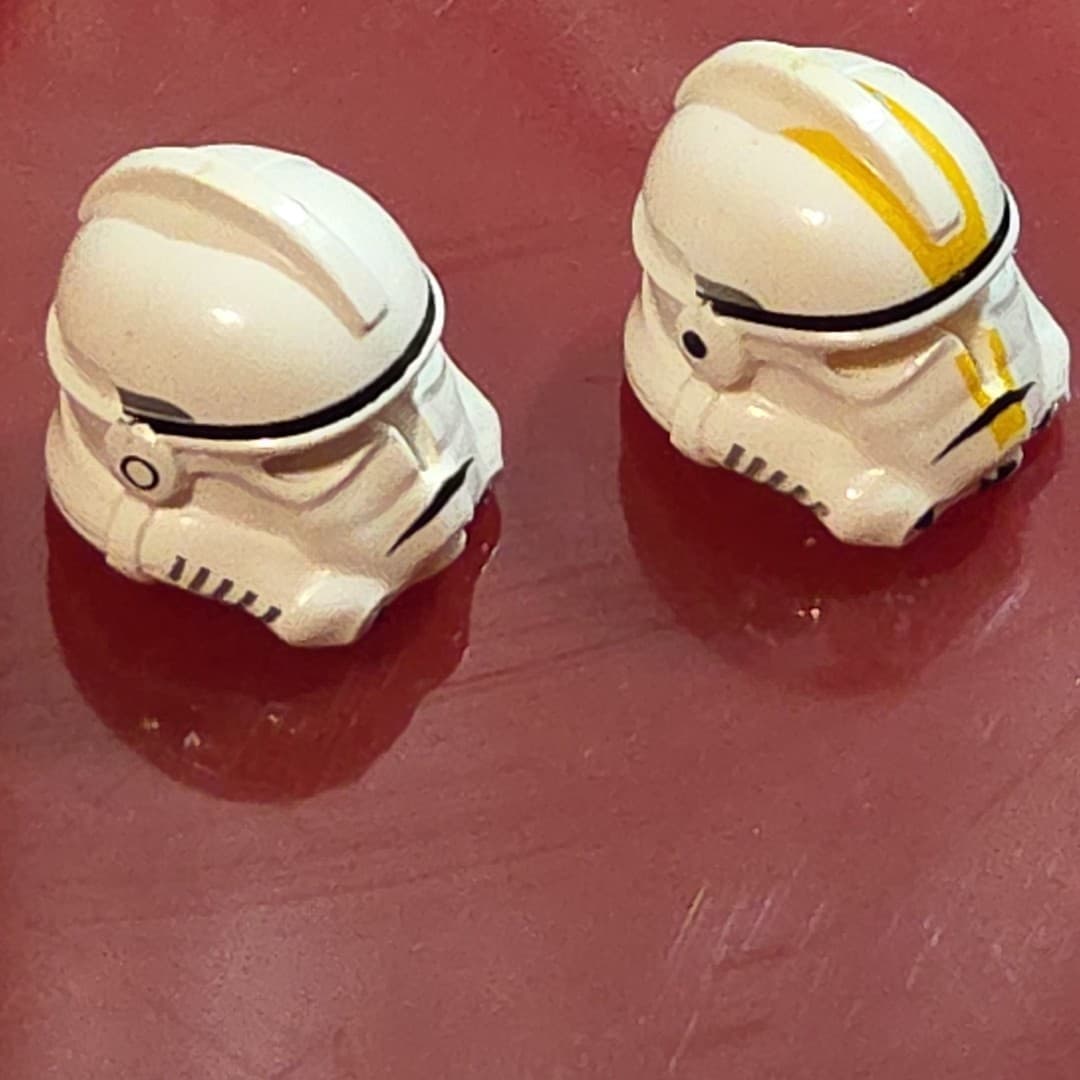 Star Wars Lot 24 lego peices - Thumbnail 12