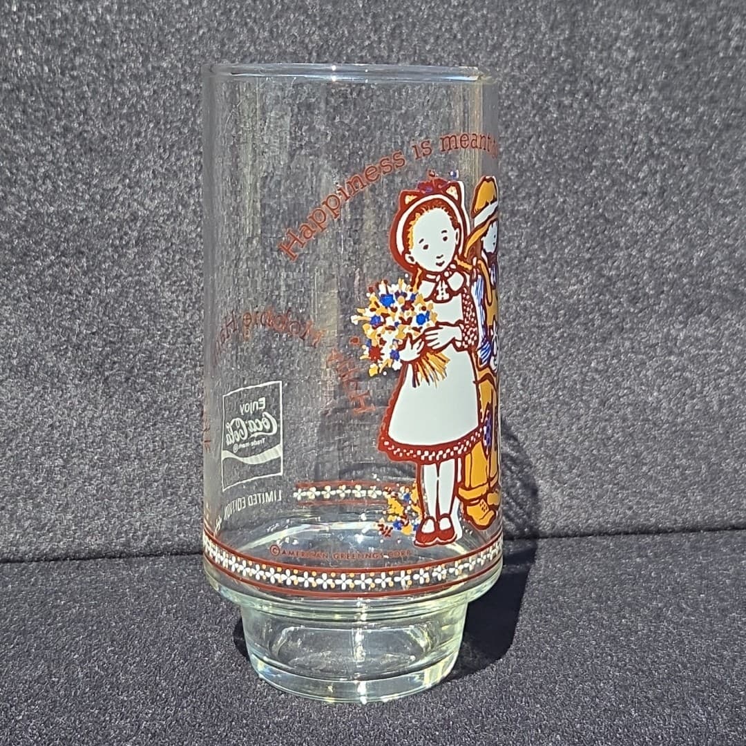 HOLLY HOBBIE 'Happiness is Meant to be Shared' 12oz Coca Cola Glass VTG - Thumbnail 5