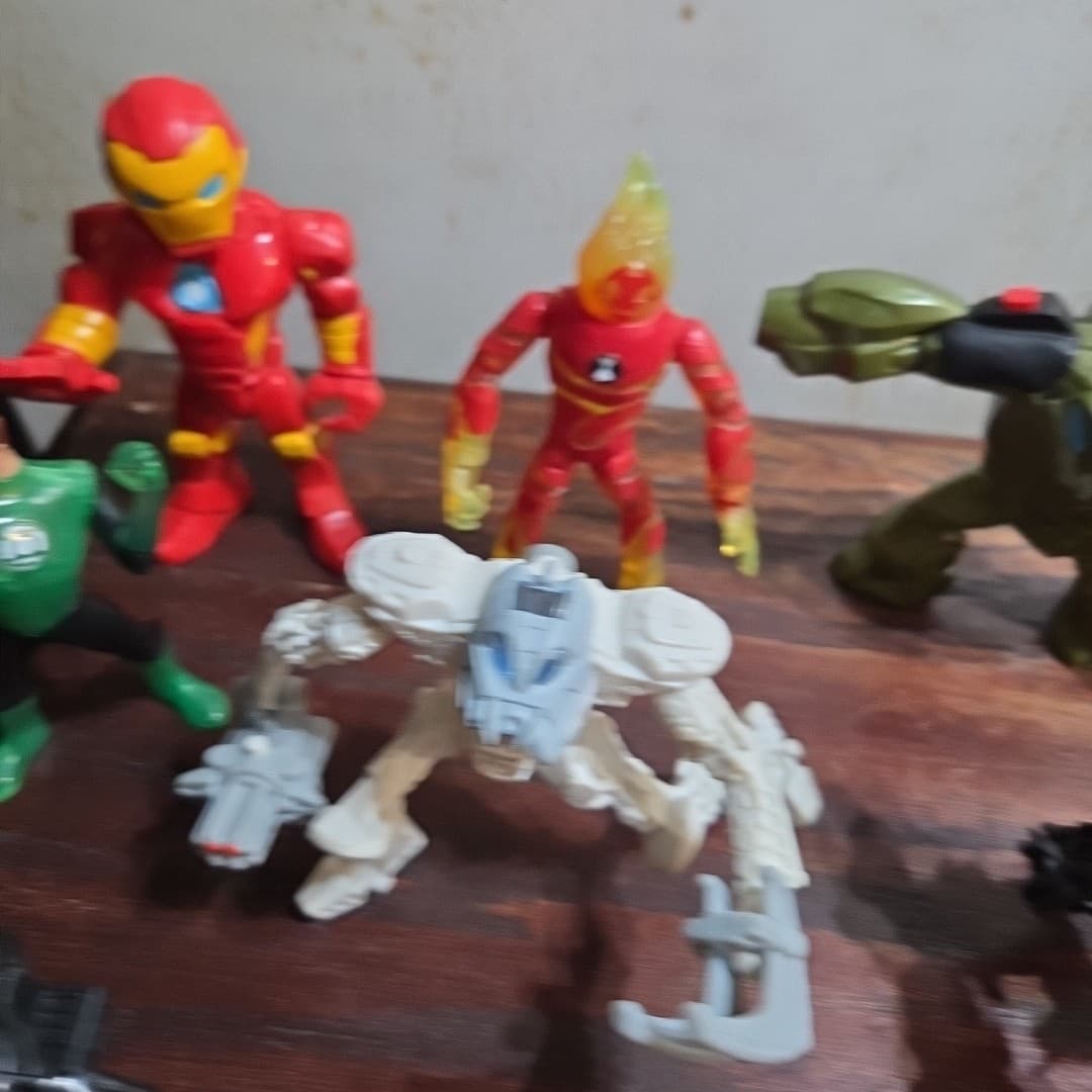 Super Hero Toy Action Figures Mixed lot of 10 - Happy Meal Toys - Thumbnail 5