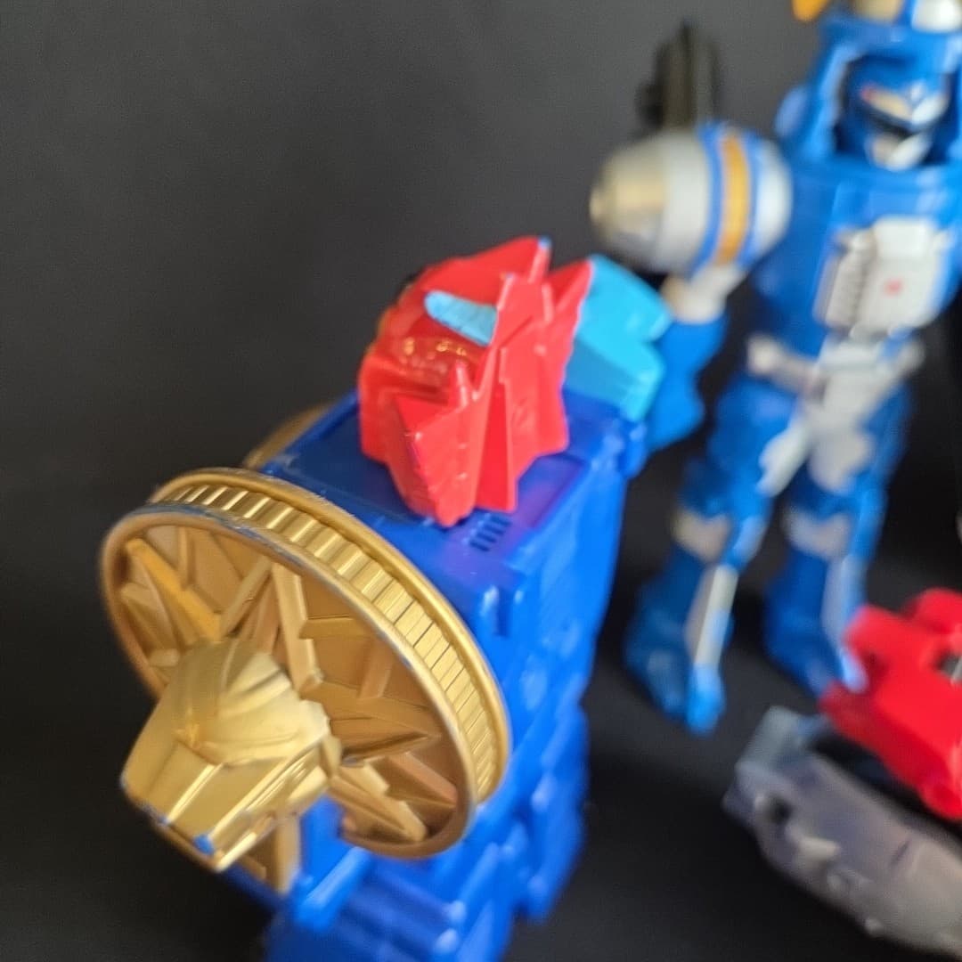 Power Rangers - Bandai - Mixed Lot Action Figures, Incomplete Parts And Pieces - Thumbnail 7
