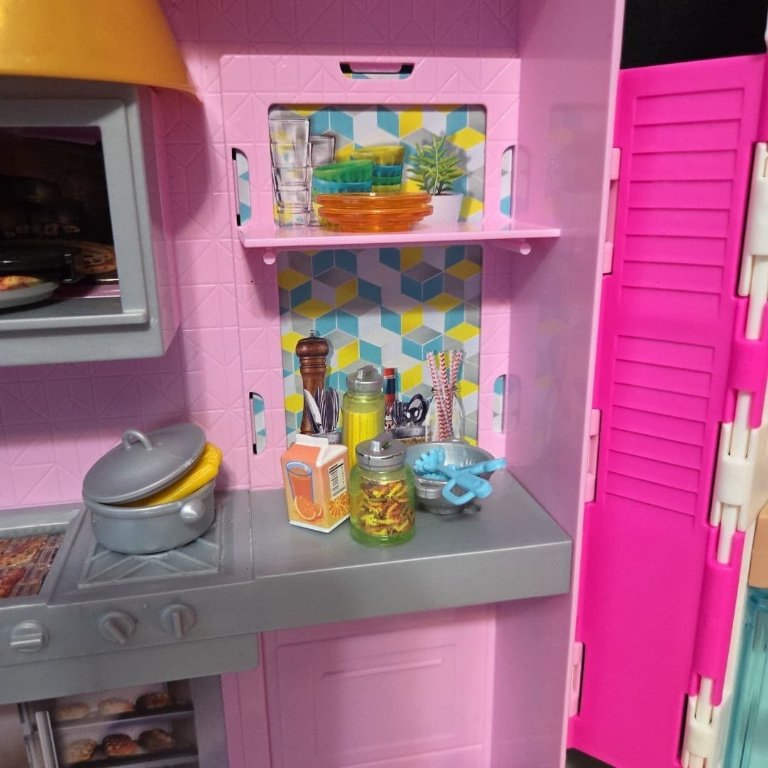 Barbie Cook N Grill Restaurant Doll Play Set 2020 Mattel Incomplete - Thumbnail 3
