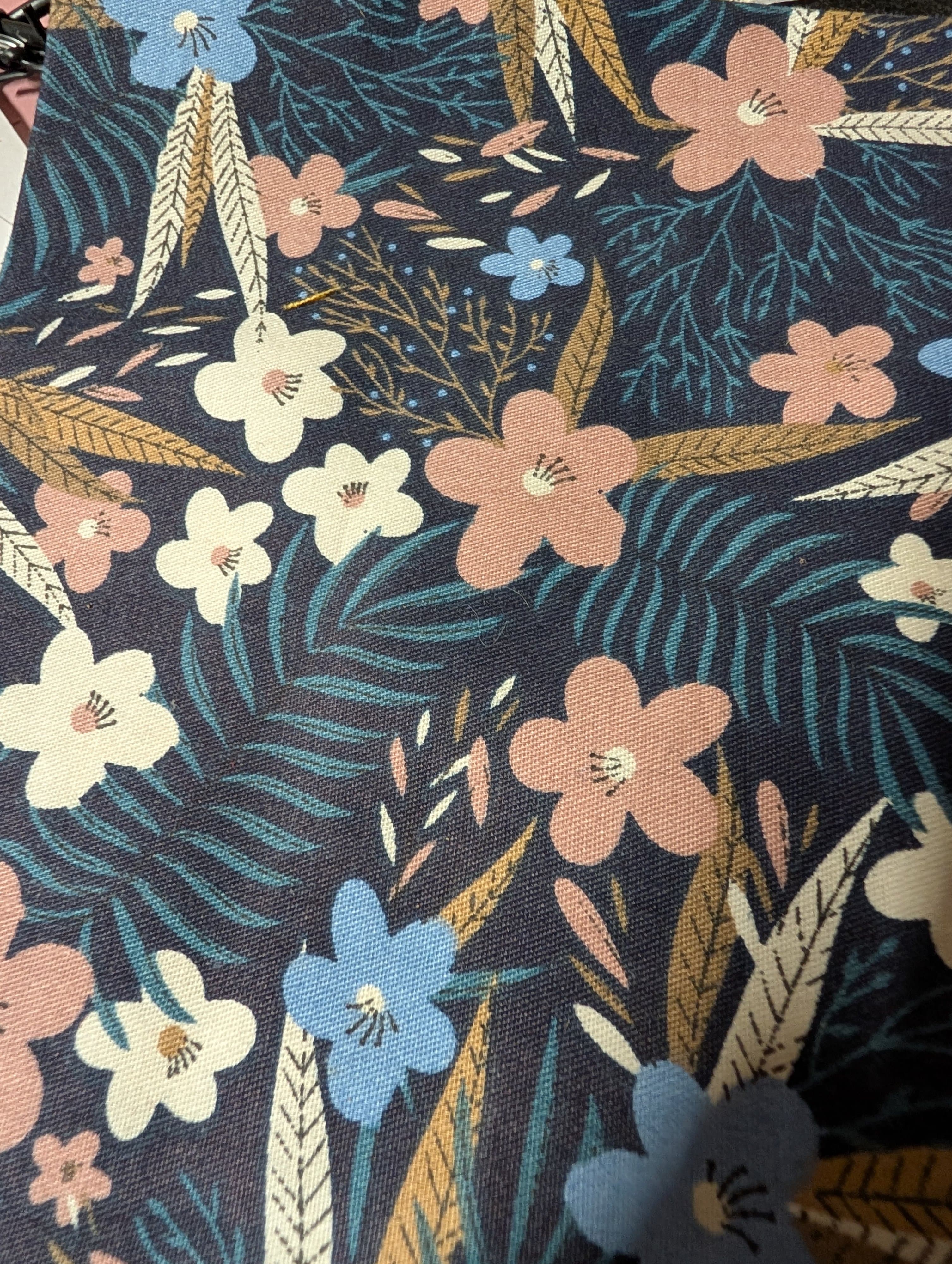 Floral Pattern Fabric Square fat quarter - Thumbnail 3
