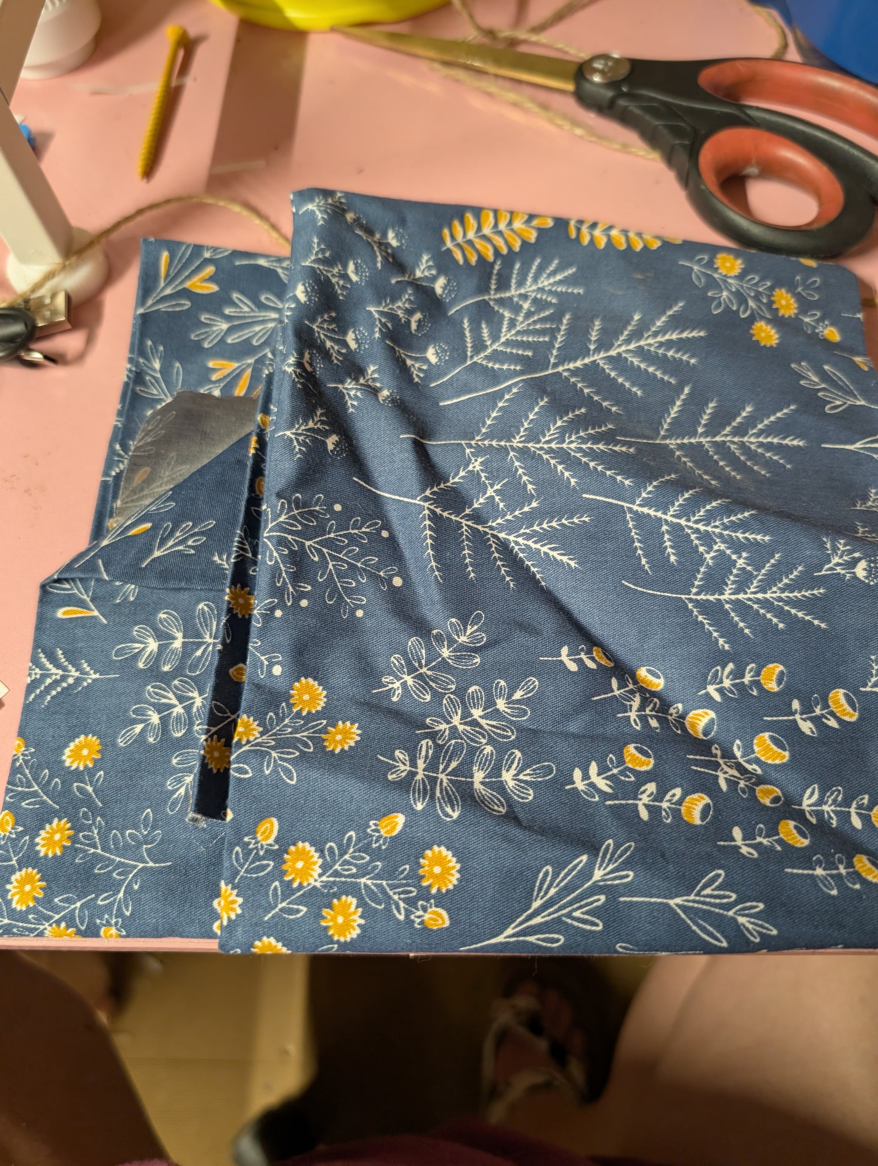 Floral Patterned Fabric in Blue and Yellow 2 fat quarters - Thumbnail 2