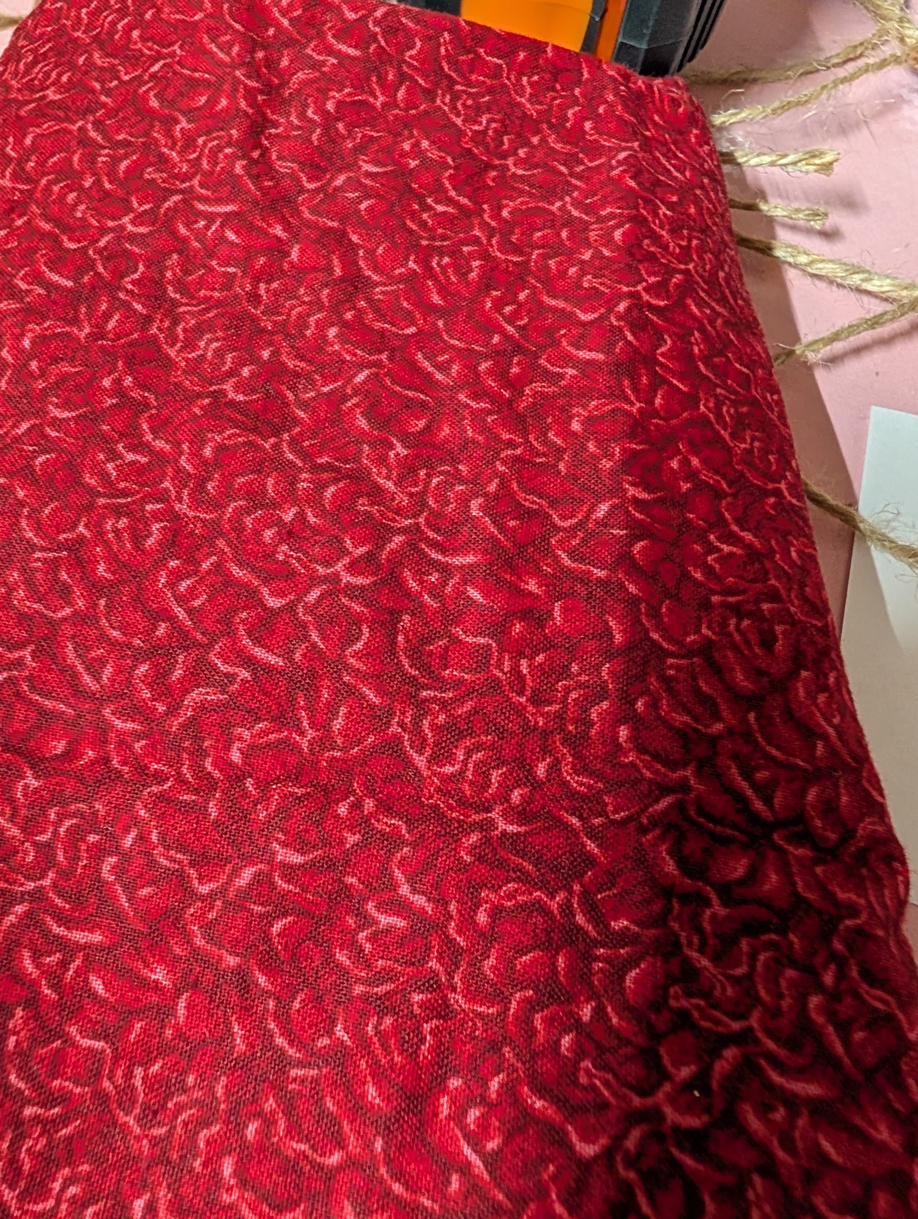 Red Quilting Fabric 1 Yard x 18 Inches - Thumbnail 2