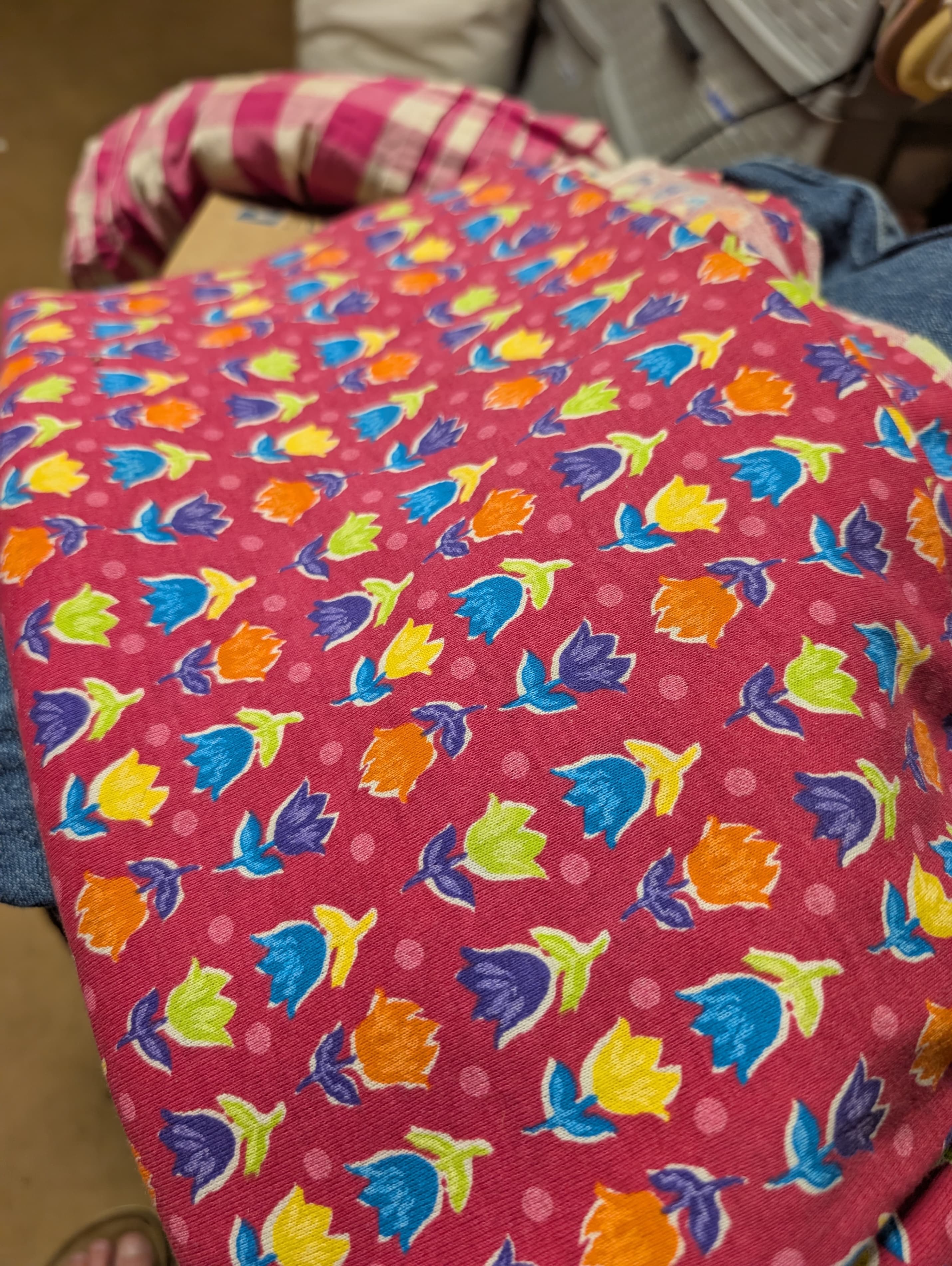 Floral Patterned T- Shirt Fabric 2 Yards - Thumbnail 2