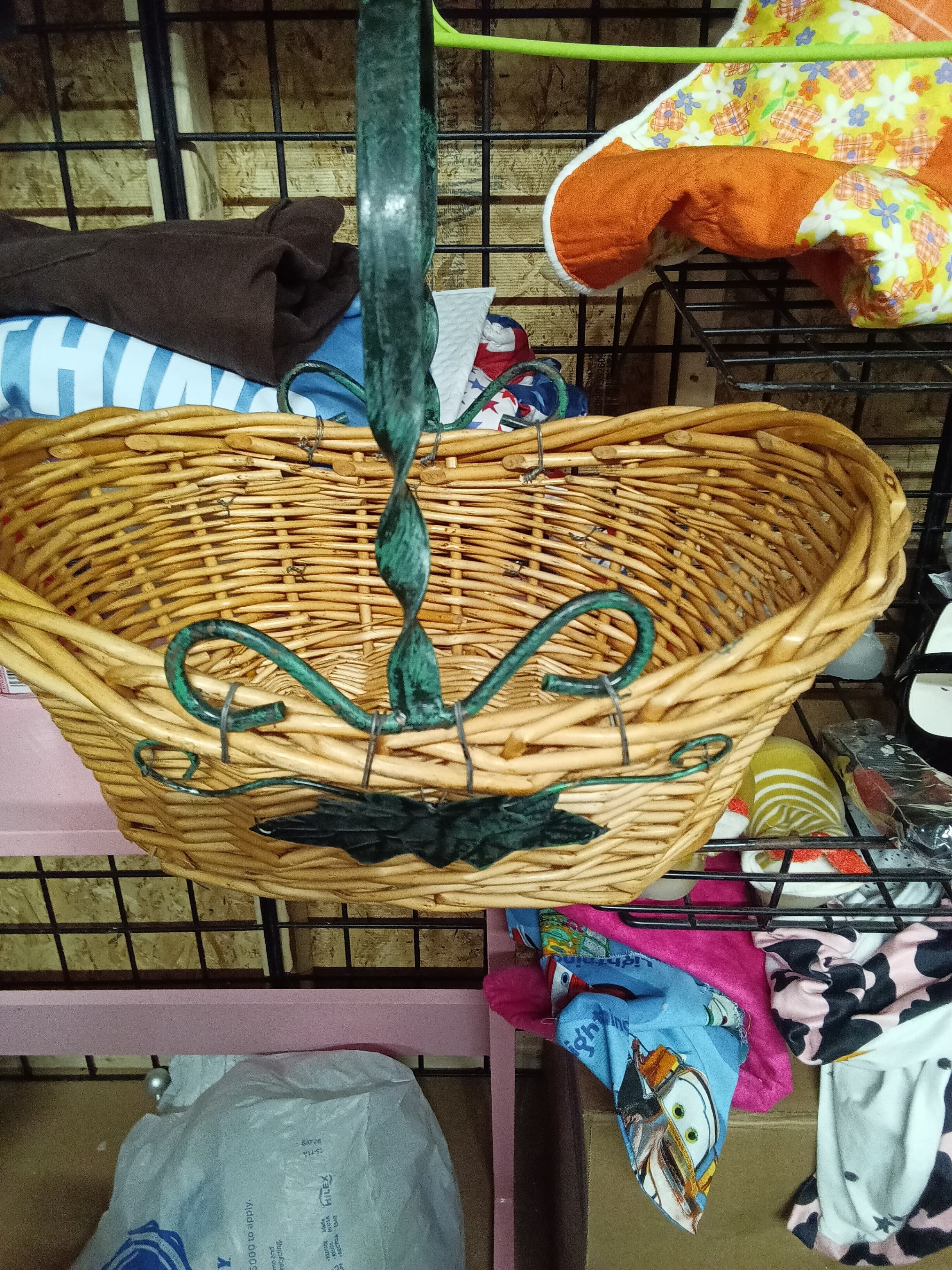 Wicker Basket with Green Metal Handle and Leaf Design - Thumbnail 2