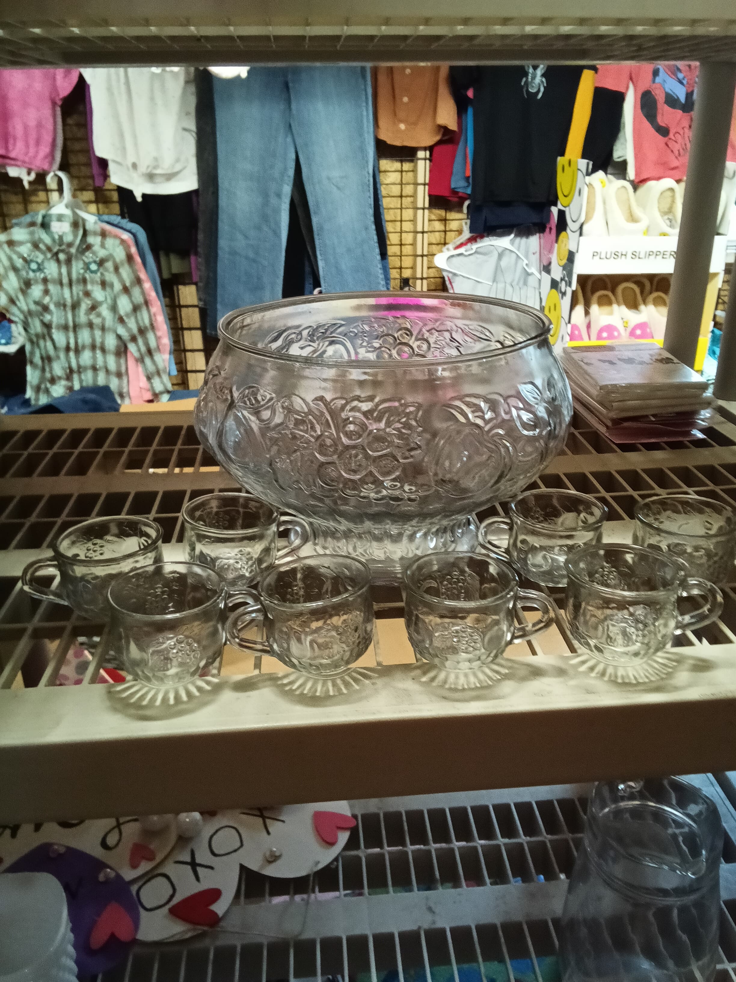 Vintage Glass Punch Bowl Set with 8 Cups - Thumbnail 2