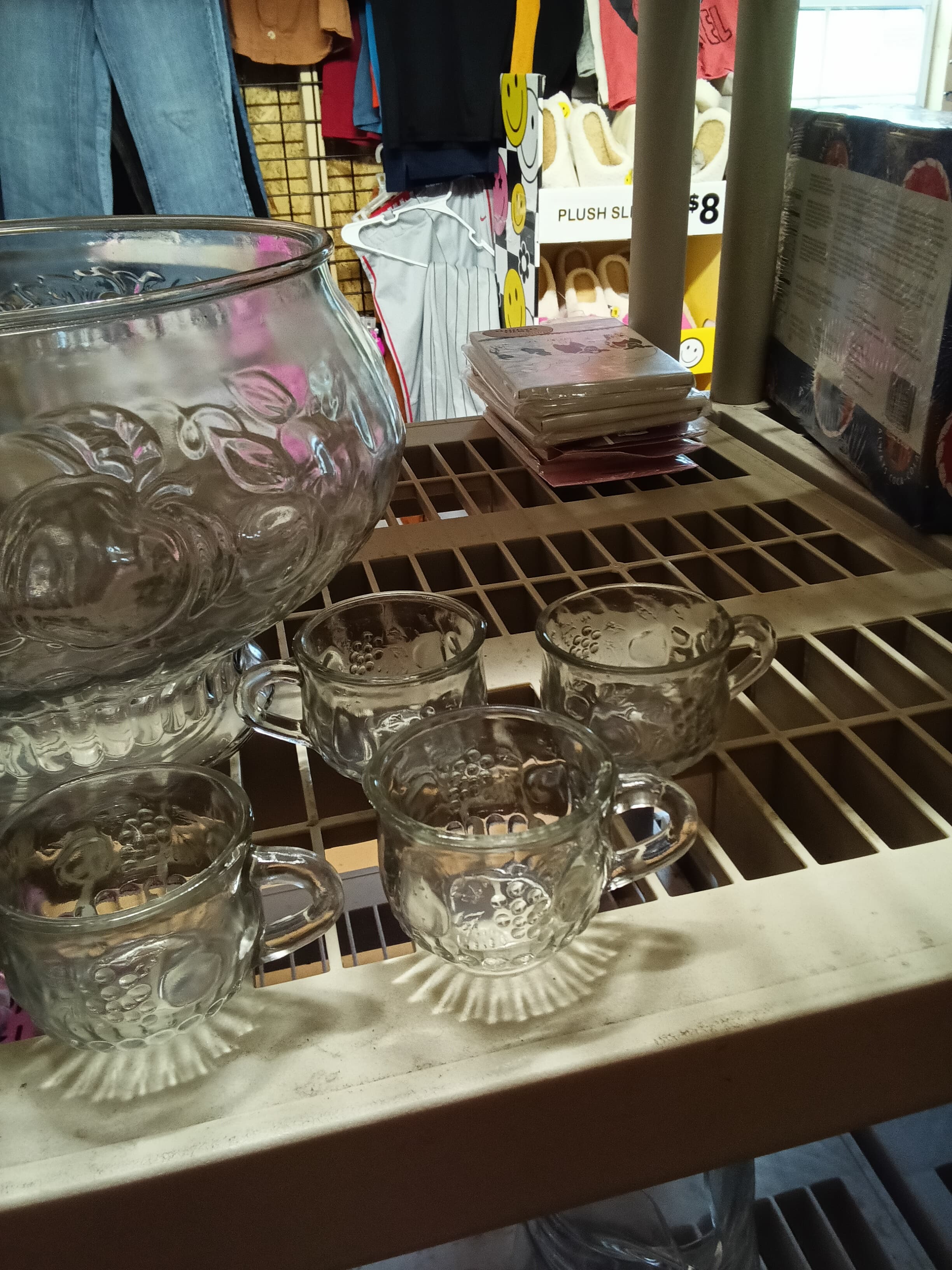 Vintage Glass Punch Bowl Set with 8 Cups - Thumbnail 5